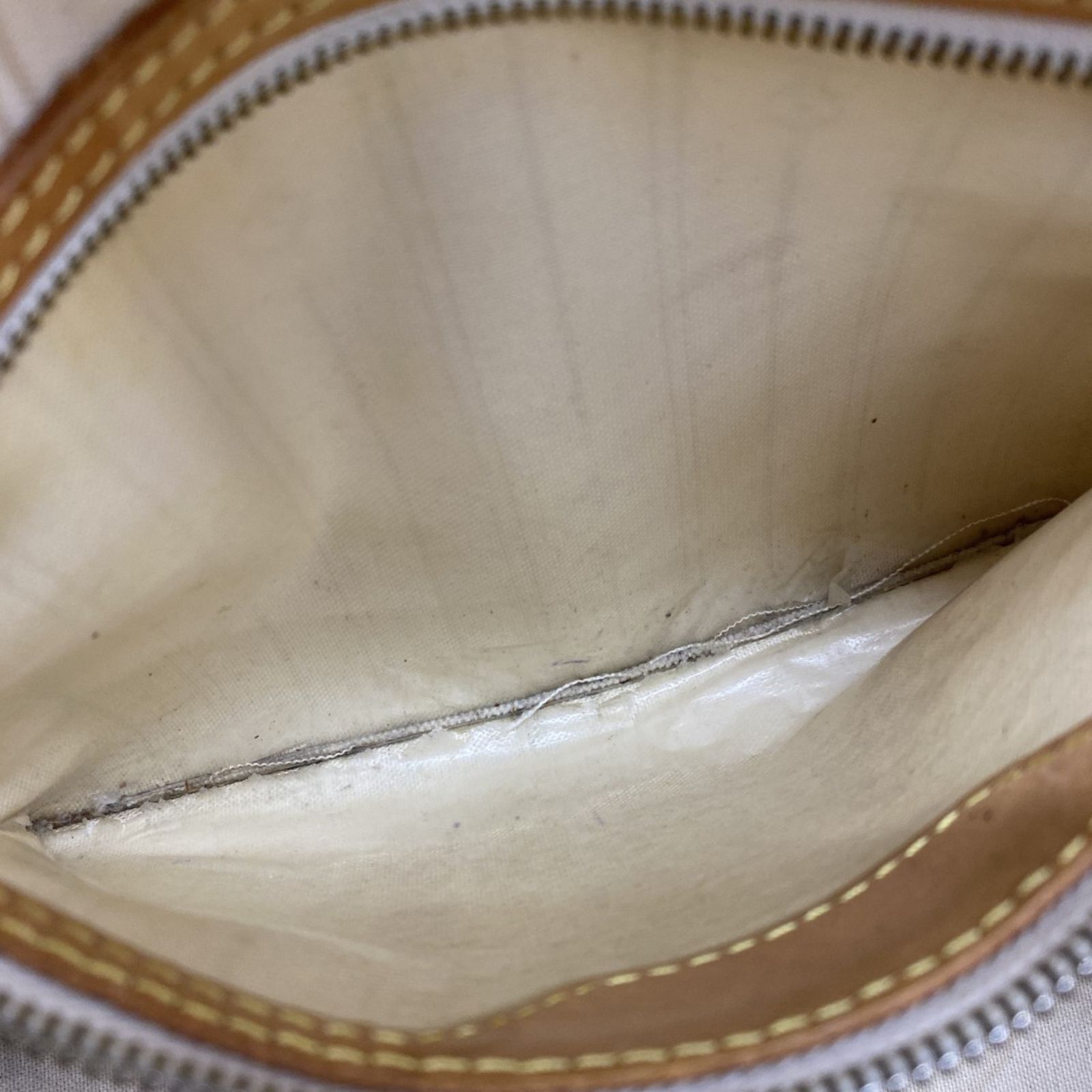 Buy from Japan Easily