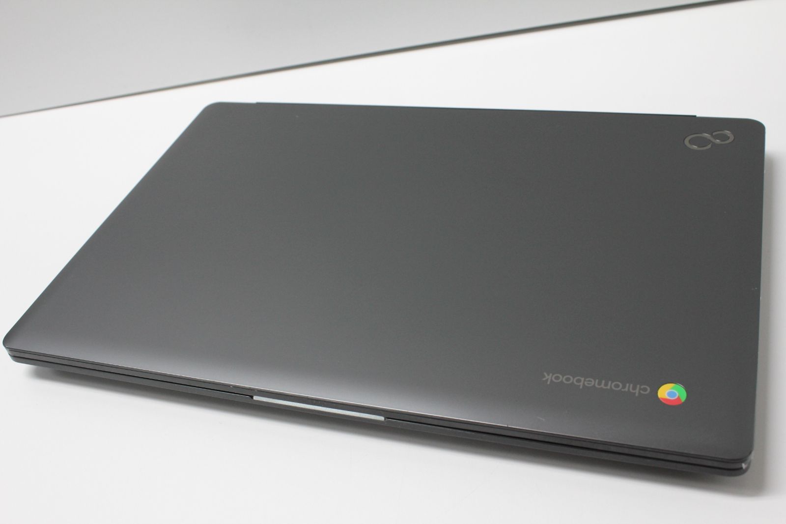 中古ノートPC】富士通〈FMV Chromebook 14/F〉Intel Core i3/SSD128GB 