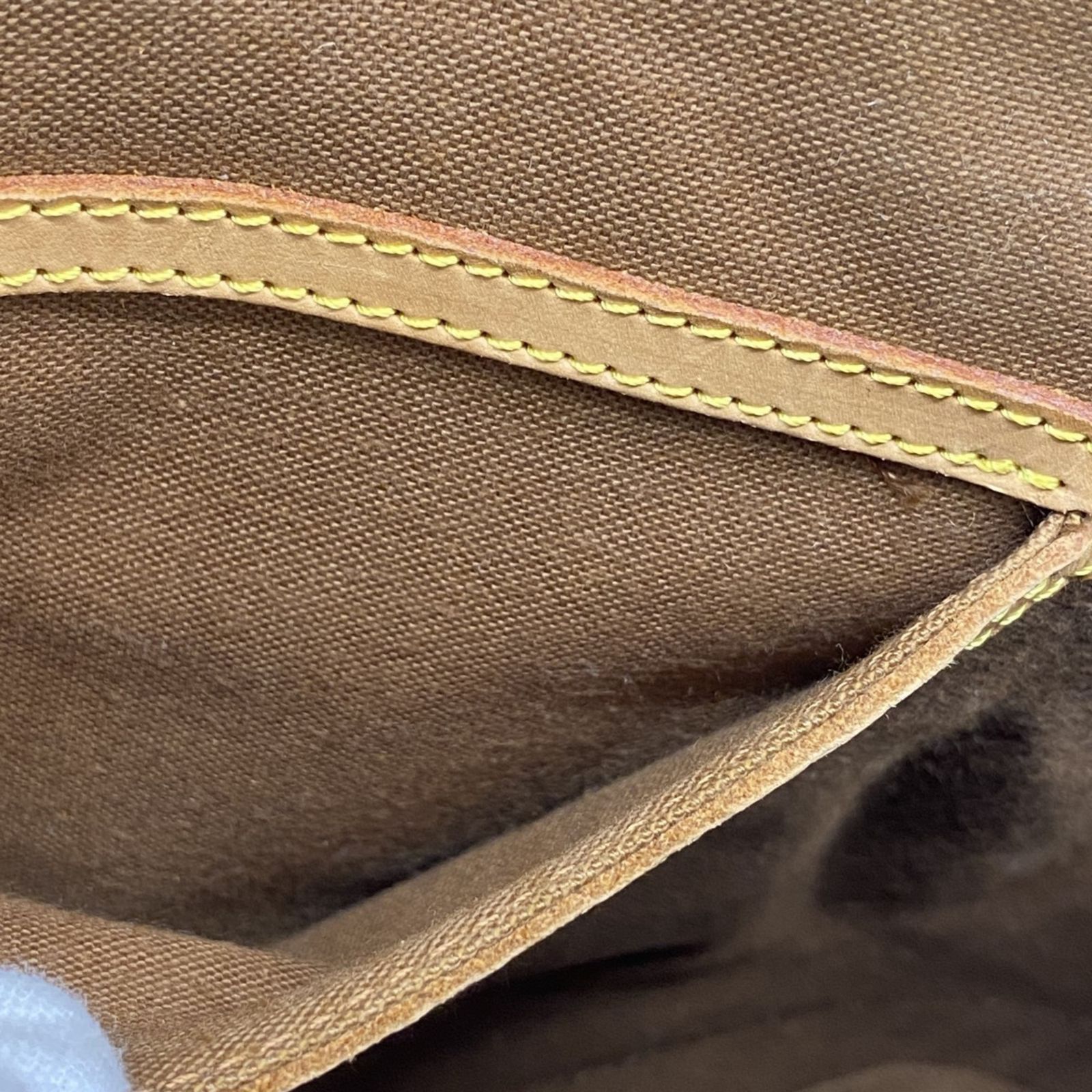 Buy from Japan Easily