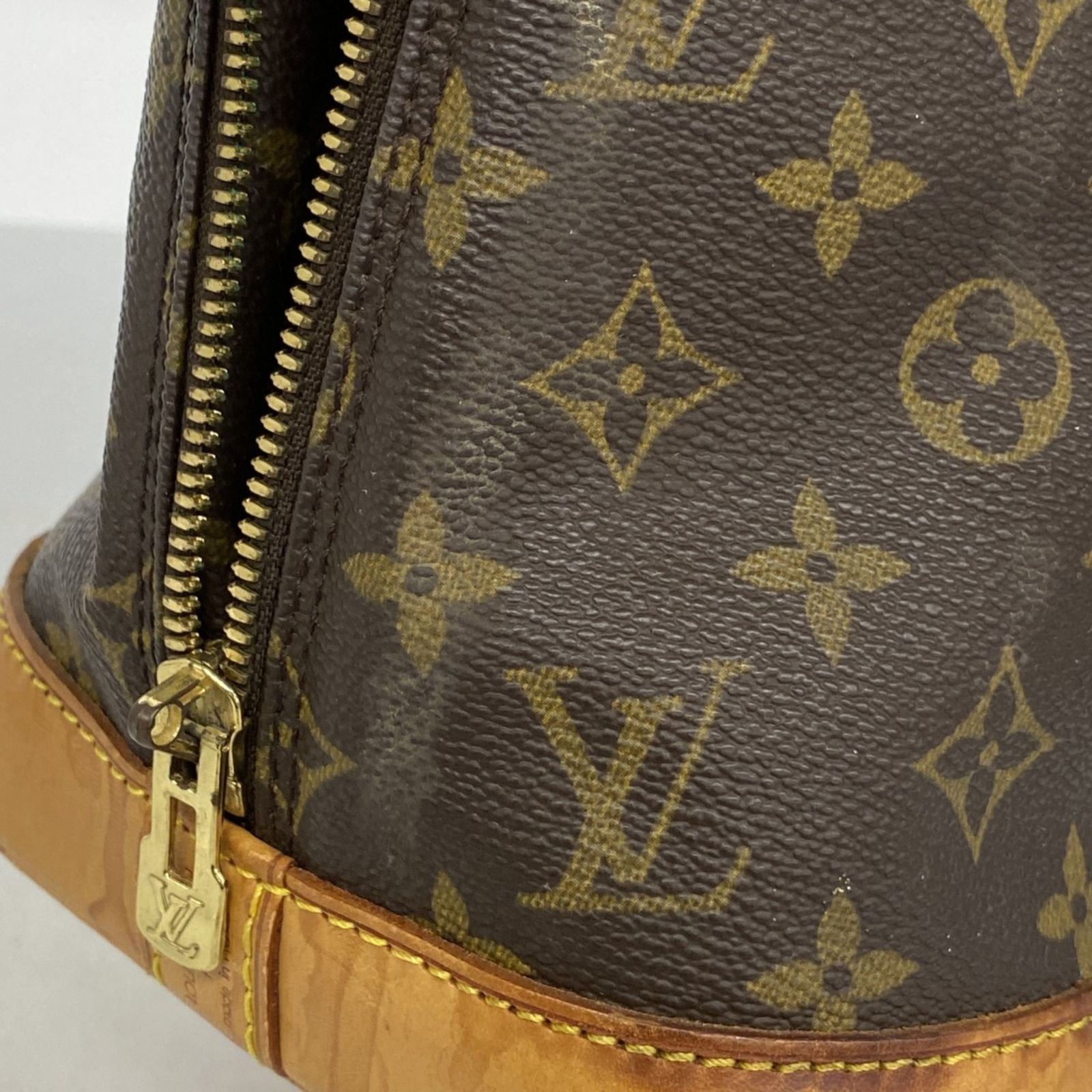 Buy from Japan Easily