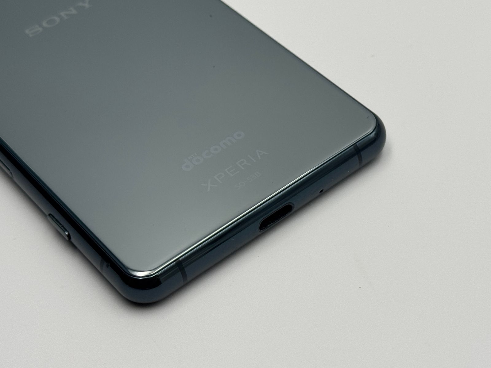 スマートフォン・携帯電話 【箱付きB】Xperia 5 III SO-53B 8GB+128GB 