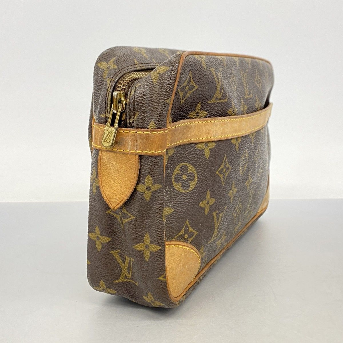 Buy from Japan Easily