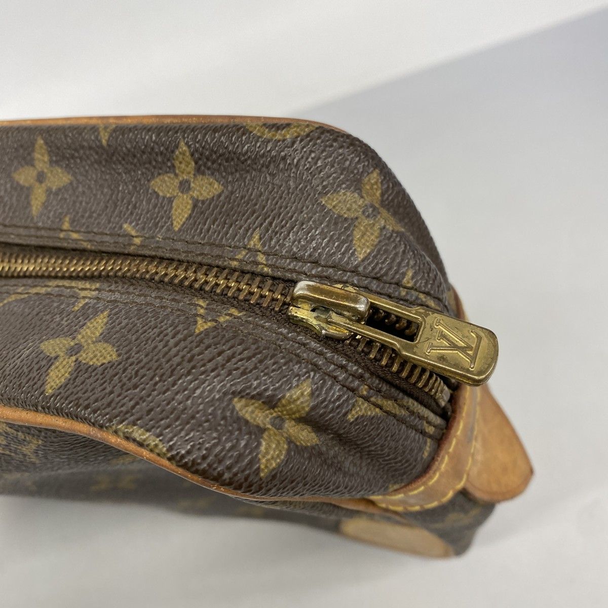 Buy from Japan Easily