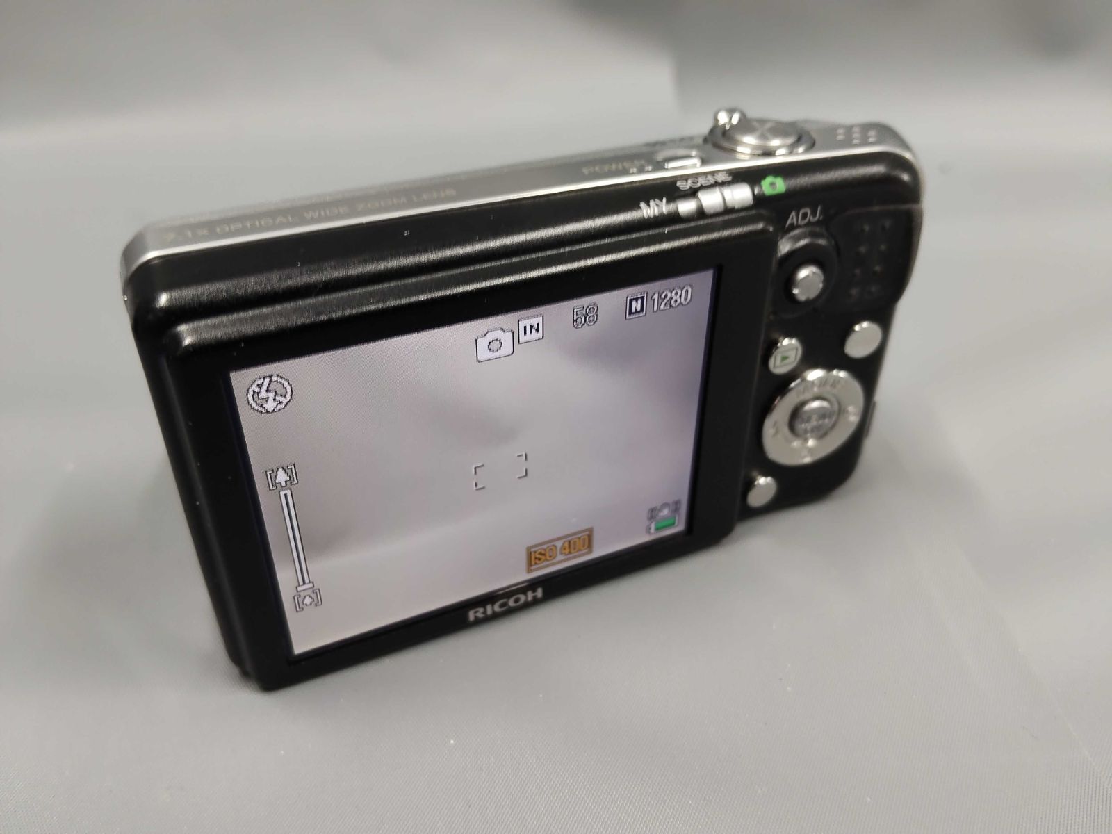 リコー カプリオ RICOH Caplio R7 コンパクトカメラ シルバー