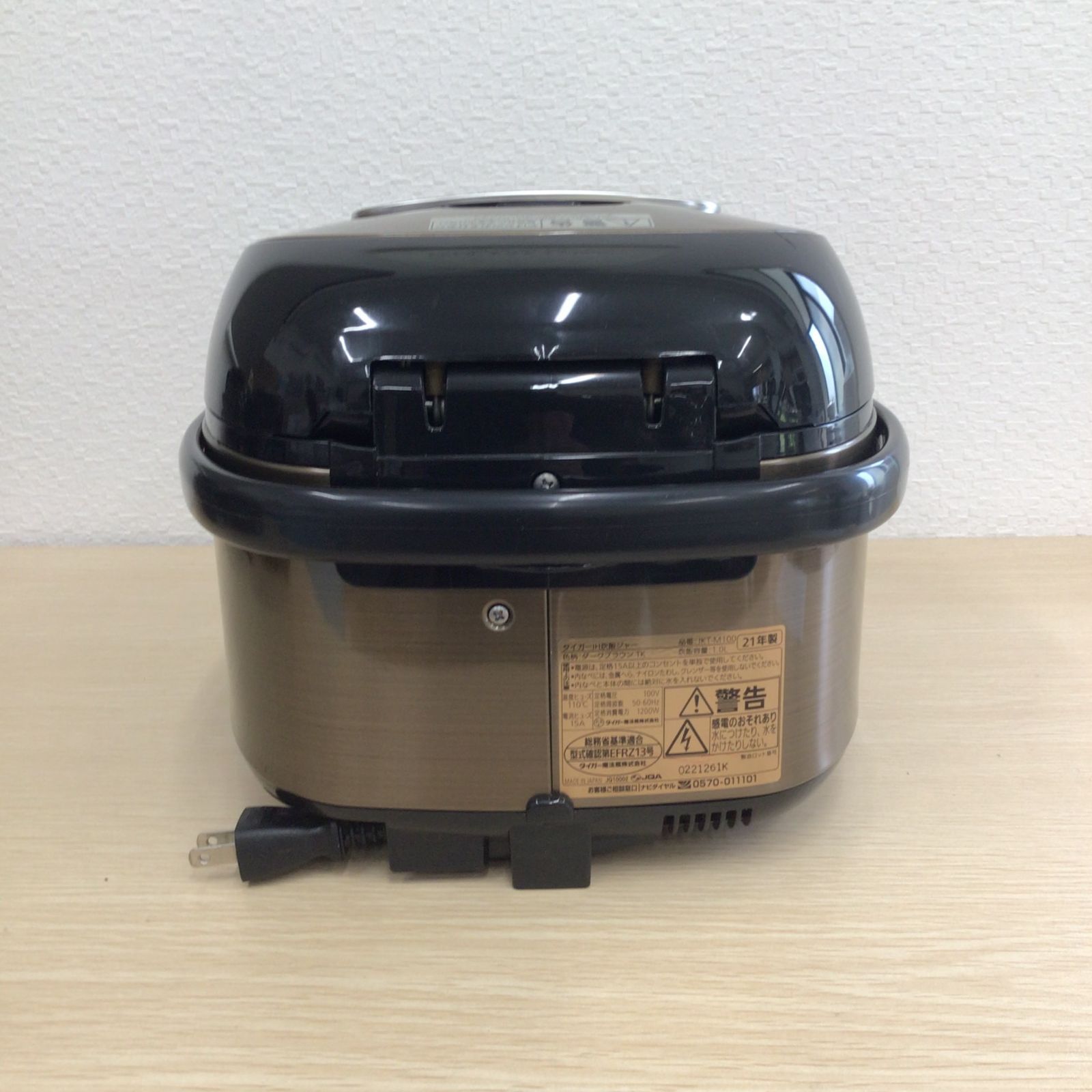 ★美品！★動作品！ タイガー IH炊飯ジャー 「JKT-M100」 2021年製 ☆美品！☆動作品！ タイガー IH炊飯ジャー 「JKT-M100」 2021年製