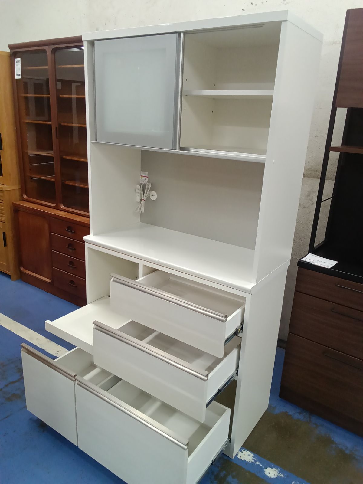 ★リユースのサカイ横浜南店★YM1083 松田家具 レンジボード ダークブラウン W157×D49×H205 クリーニング済み ☆リユースのサカイ横浜南店☆YM1083 松田家具 レンジボード ダーク