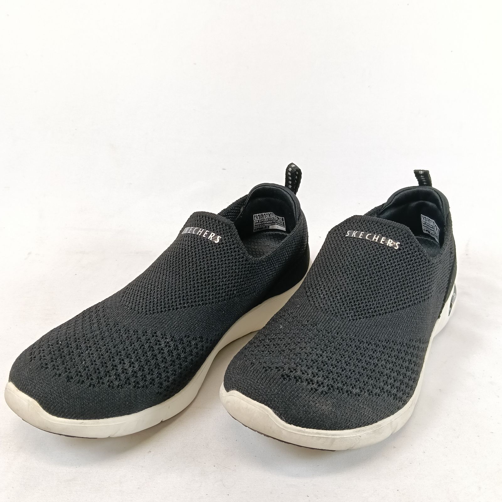 SKECHERS（スケッチャーズ）ARCH FIT REFINE アーチフィット 23.5cm 黒 
