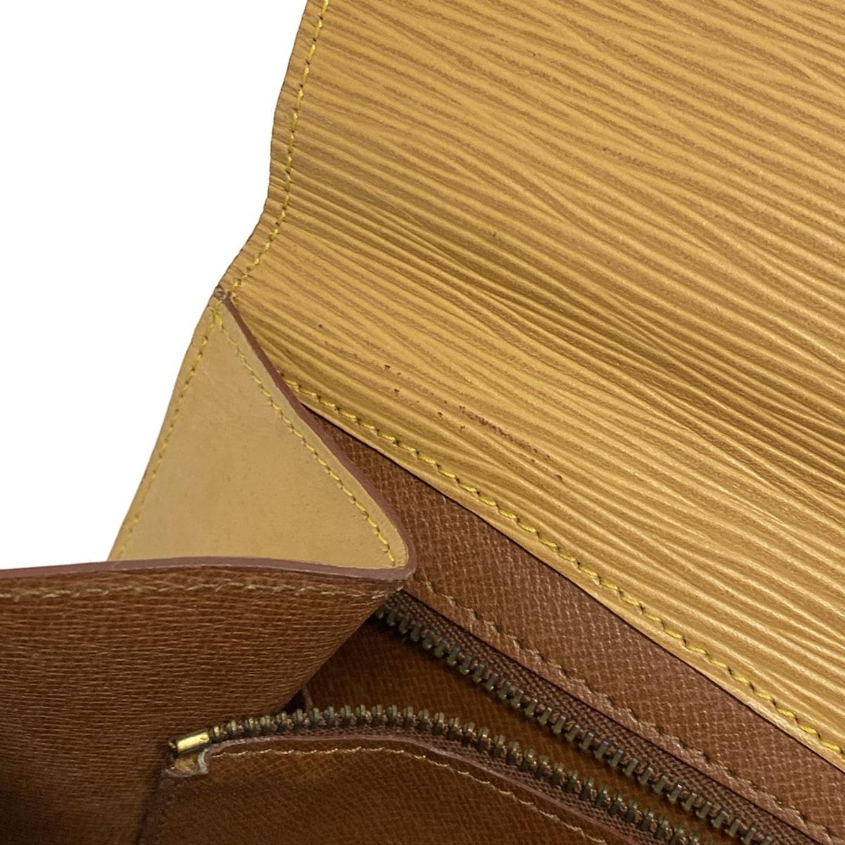 LOUIS VUITTON ルイヴィトン クラッチバッグ アールデコ M52639