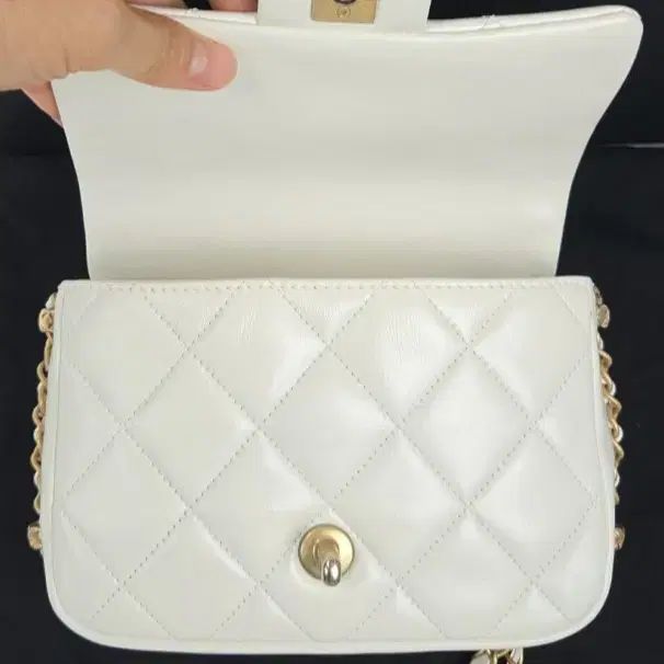 Buy from Japan Easily