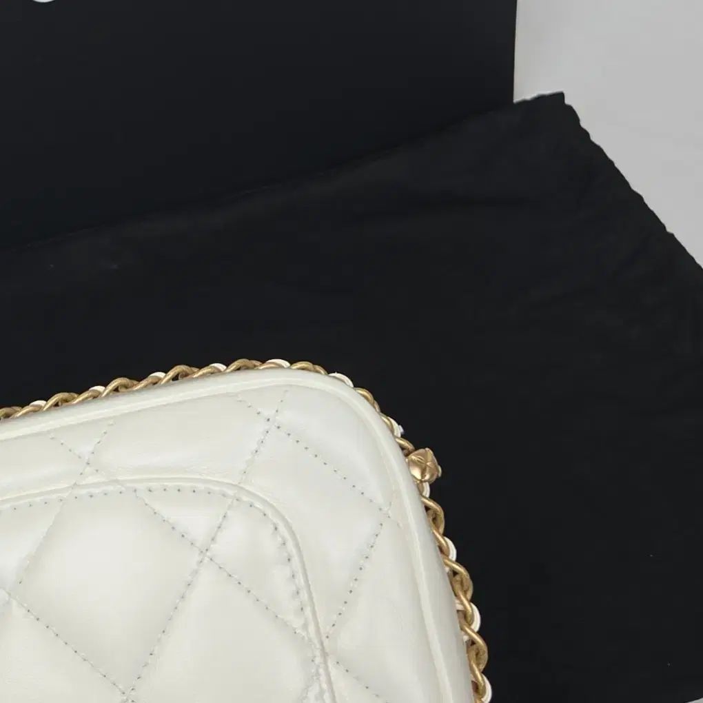 Buy from Japan Easily