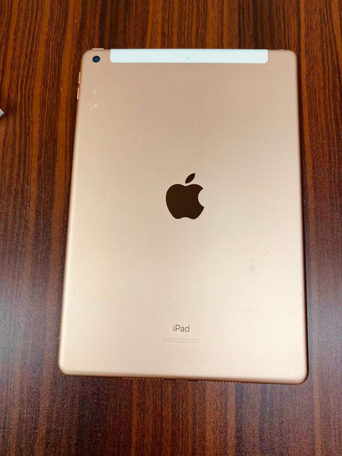 iPad7 32GB ゴールド Wi-Fi+Cellular バッテリー100% - メルカリ iPad7 32GB ゴールド Wi-Fi+Cellular バッテリー100% - メルカリ