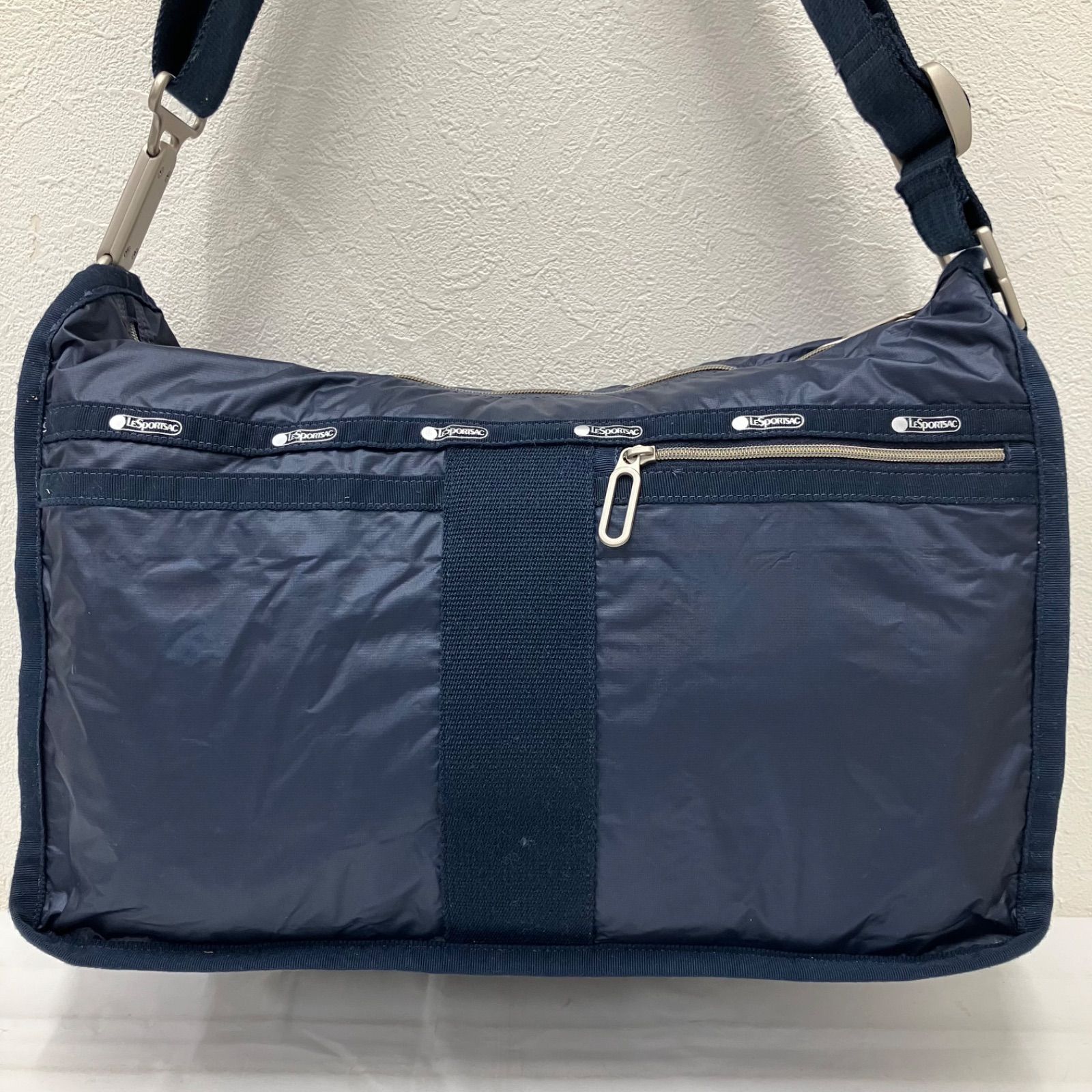 1089 LeSportsac レスポートサック ショルダーバッグ 斜めがけ 紐調節 