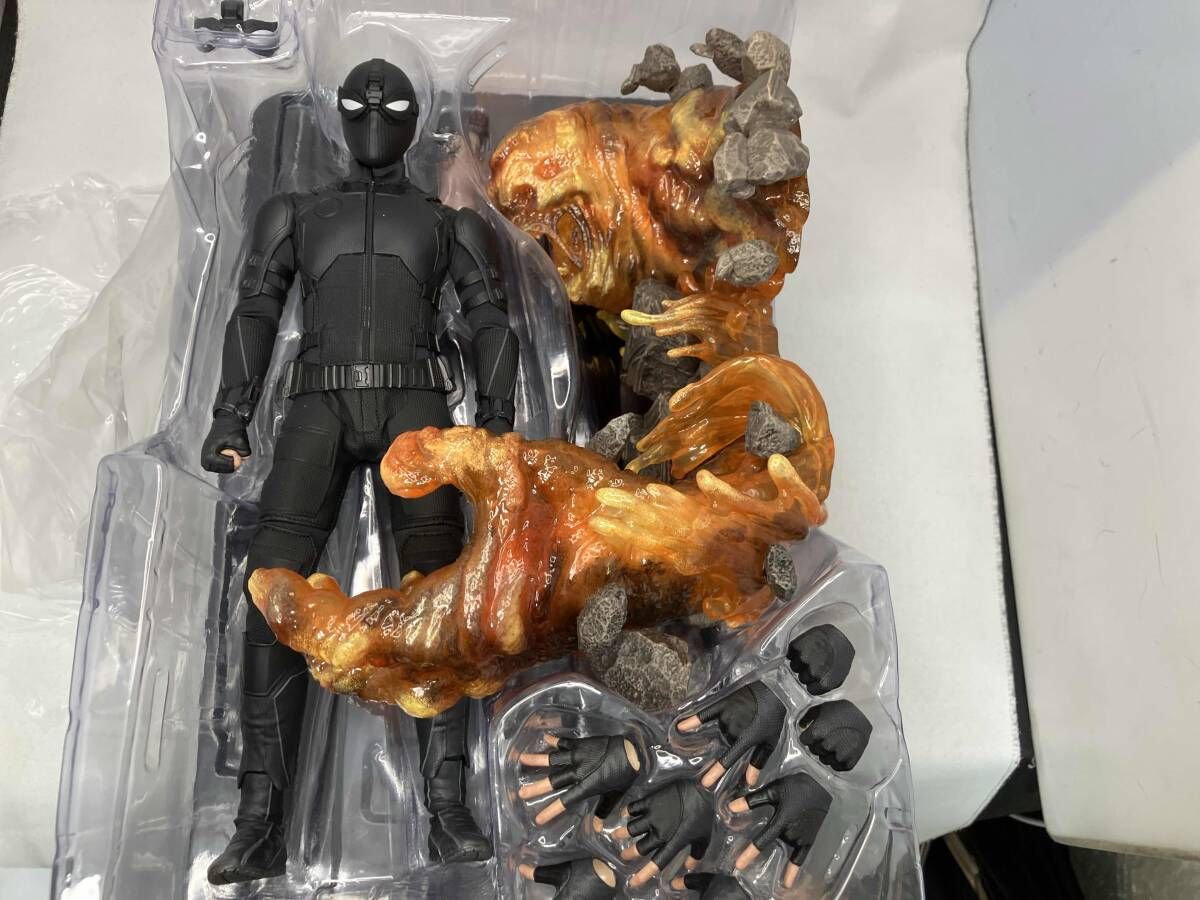 ホットトイズ スパイダーマン(ステルススーツ版/デラックス版) 1/6