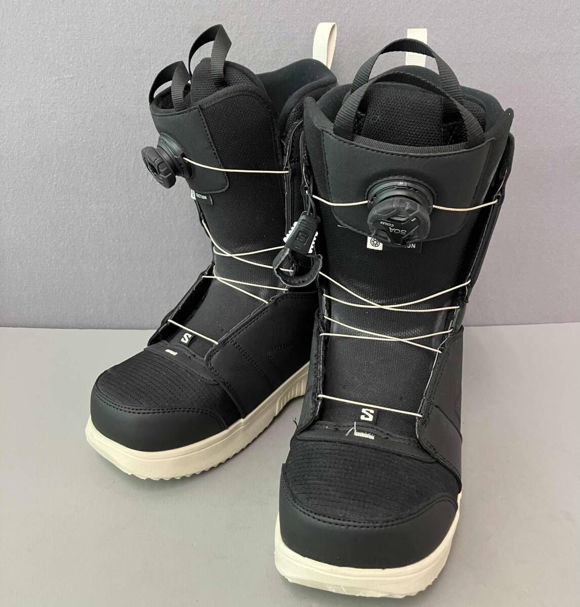 良品】BURTON 156 ホイール付 スノーボードバッグ キャリーバック
