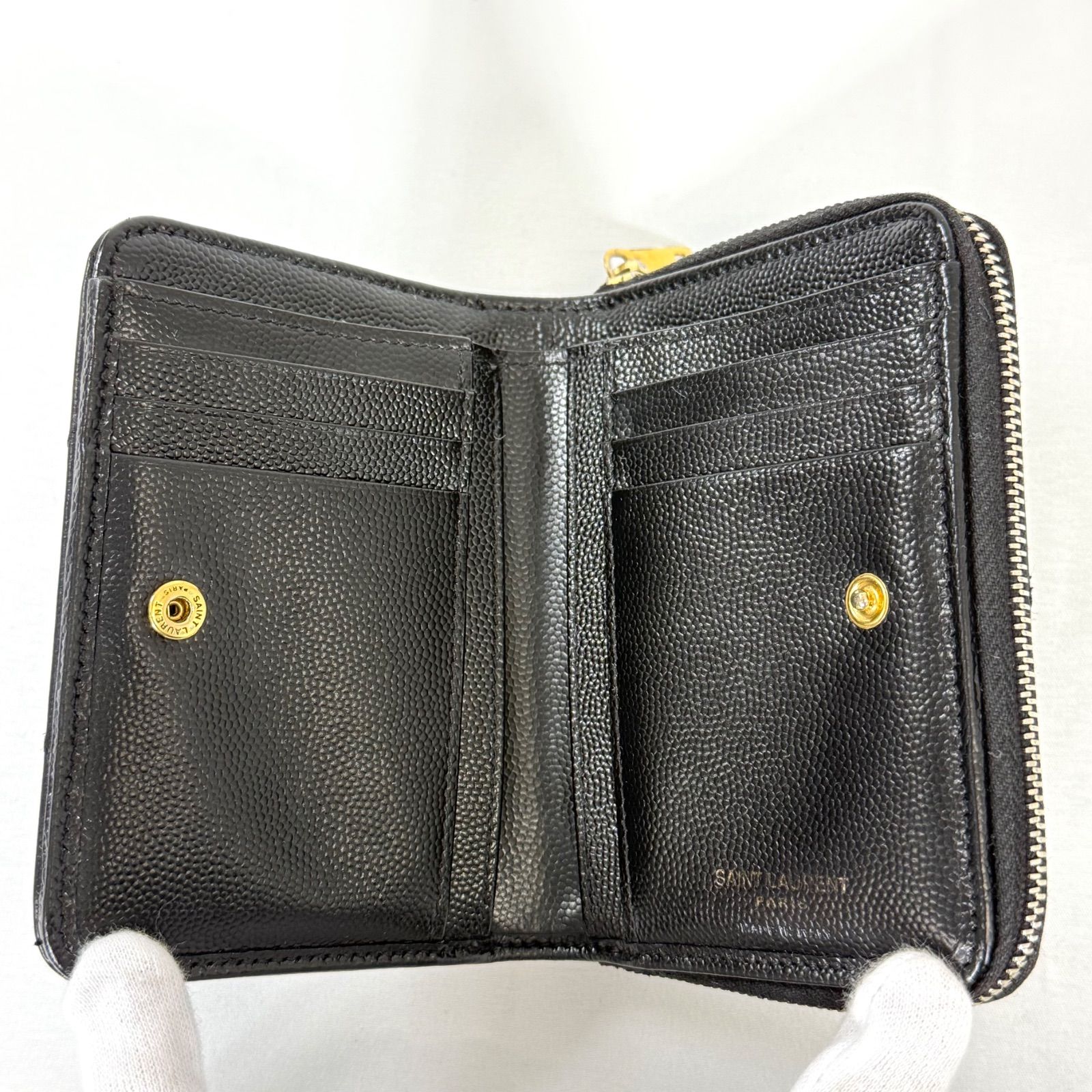 美品】イヴ サンローラン キャビアスキン カサンドラ Vステッチ 二