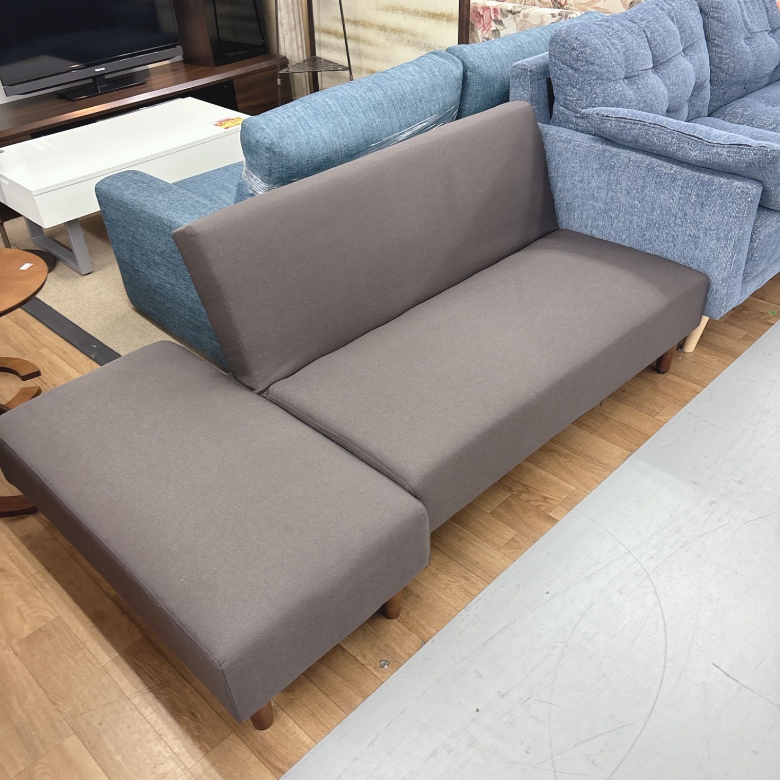 I655 ? 名古屋市近郊配送設置無料！ オットマン付き ソファベッド 