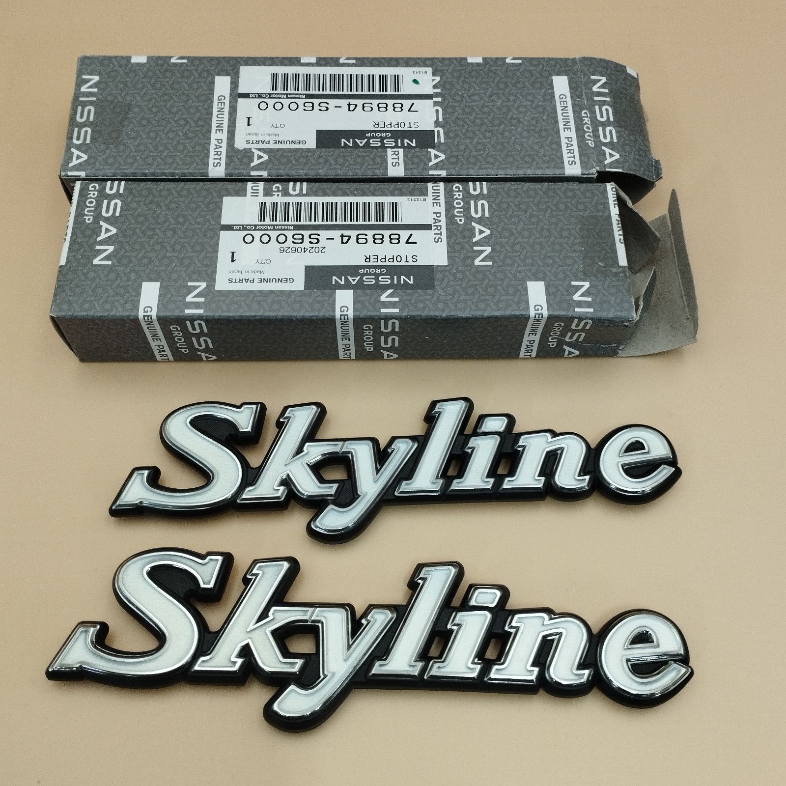スカイラインジャパン☆GC210☆GC211☆サイドエンブレム☆日産純正新品 車 SKYLINE GC210 ジャパン エンブレム他セット 昭和当時物2000GT