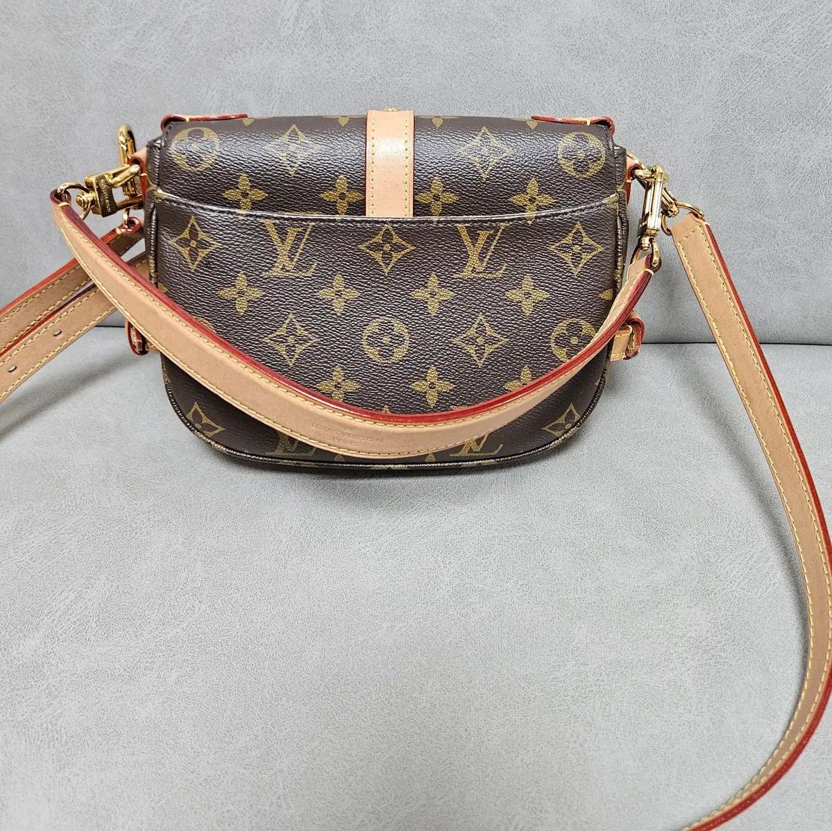 Buy from Japan Easily