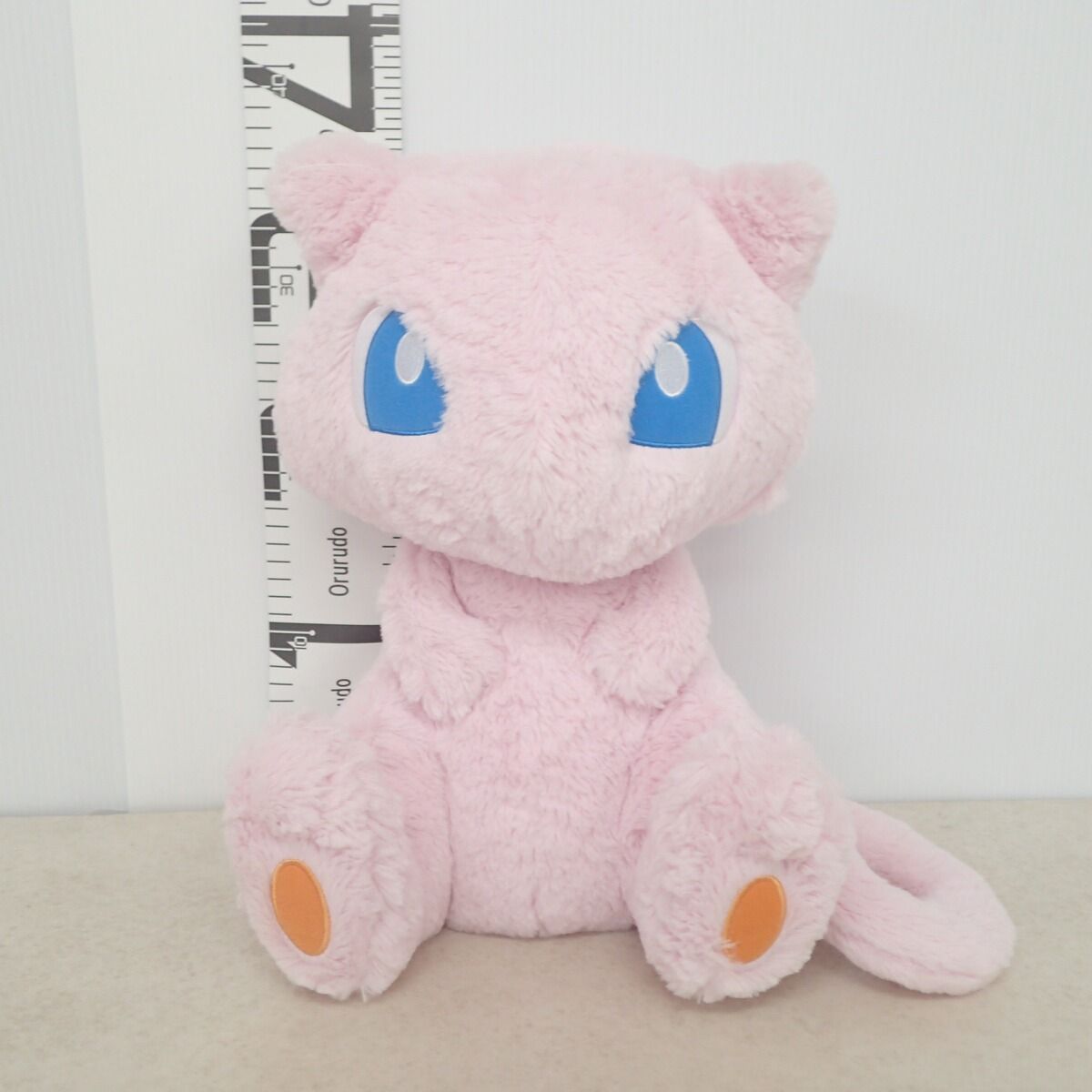 ポケモンセンター おっきいふわふわぬいぐるみ ミュウ 紙タグ無