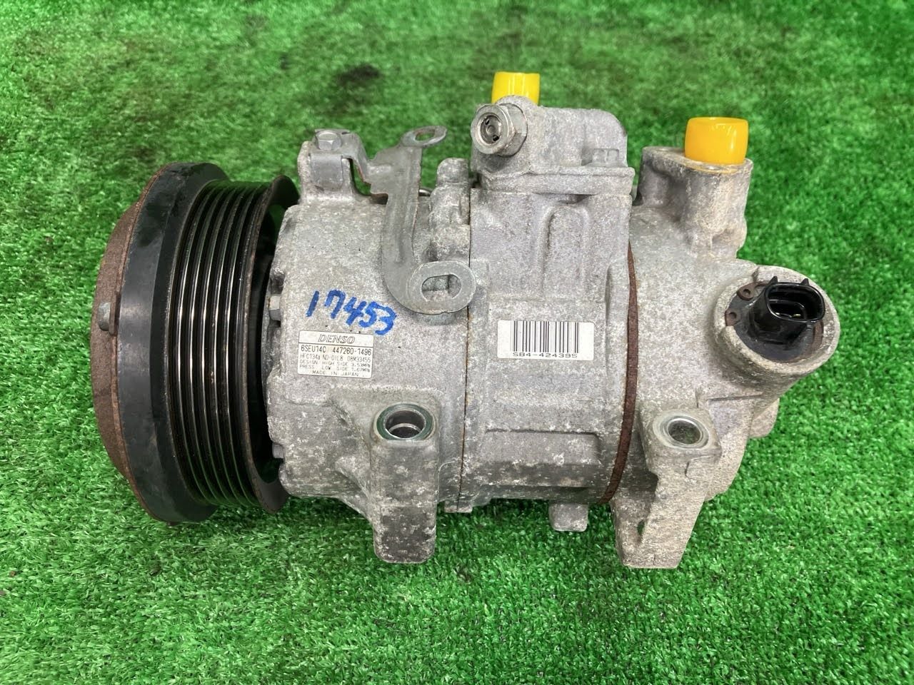 アイシス ZGM15G エアコンコンプレッサー L 4WD デンソー 447260-1496 