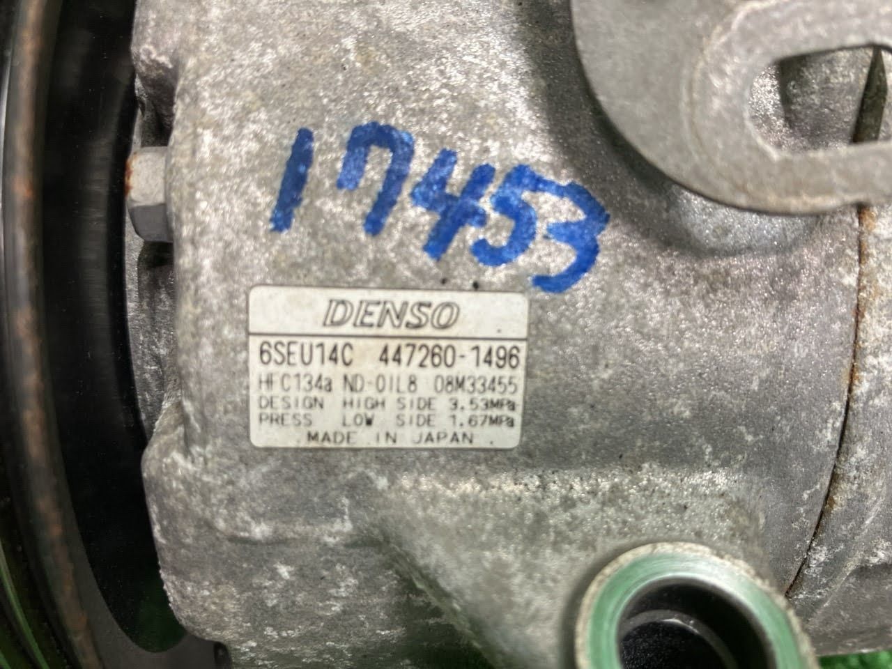 アイシス ZGM15G エアコンコンプレッサー L 4WD デンソー 447260-1496 