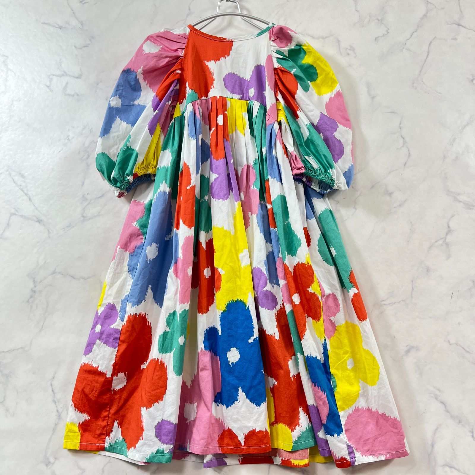 美品 ステラマッカートニー パフスリーブワンピース 大花柄 美品 ステラマッカートニー パフスリーブワンピース 大花柄