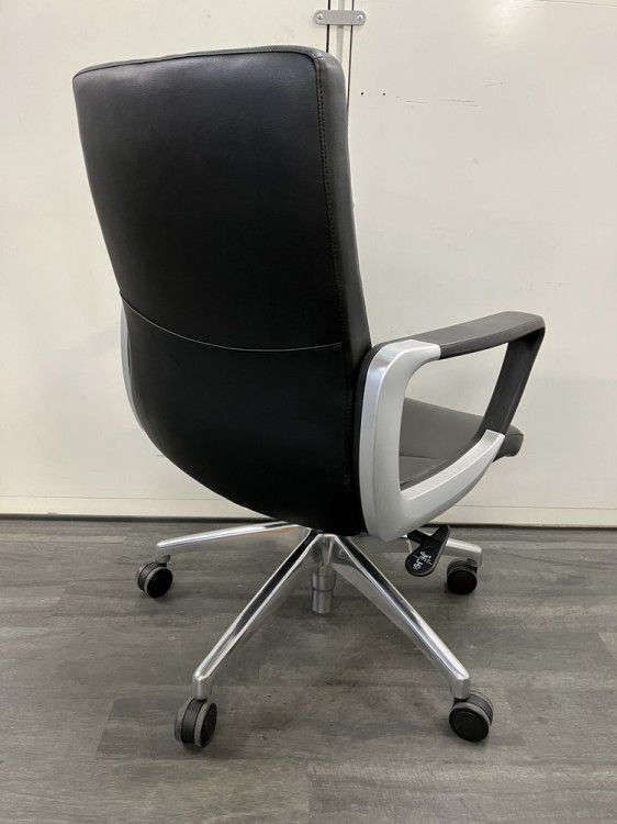 EU-590BK ブラック