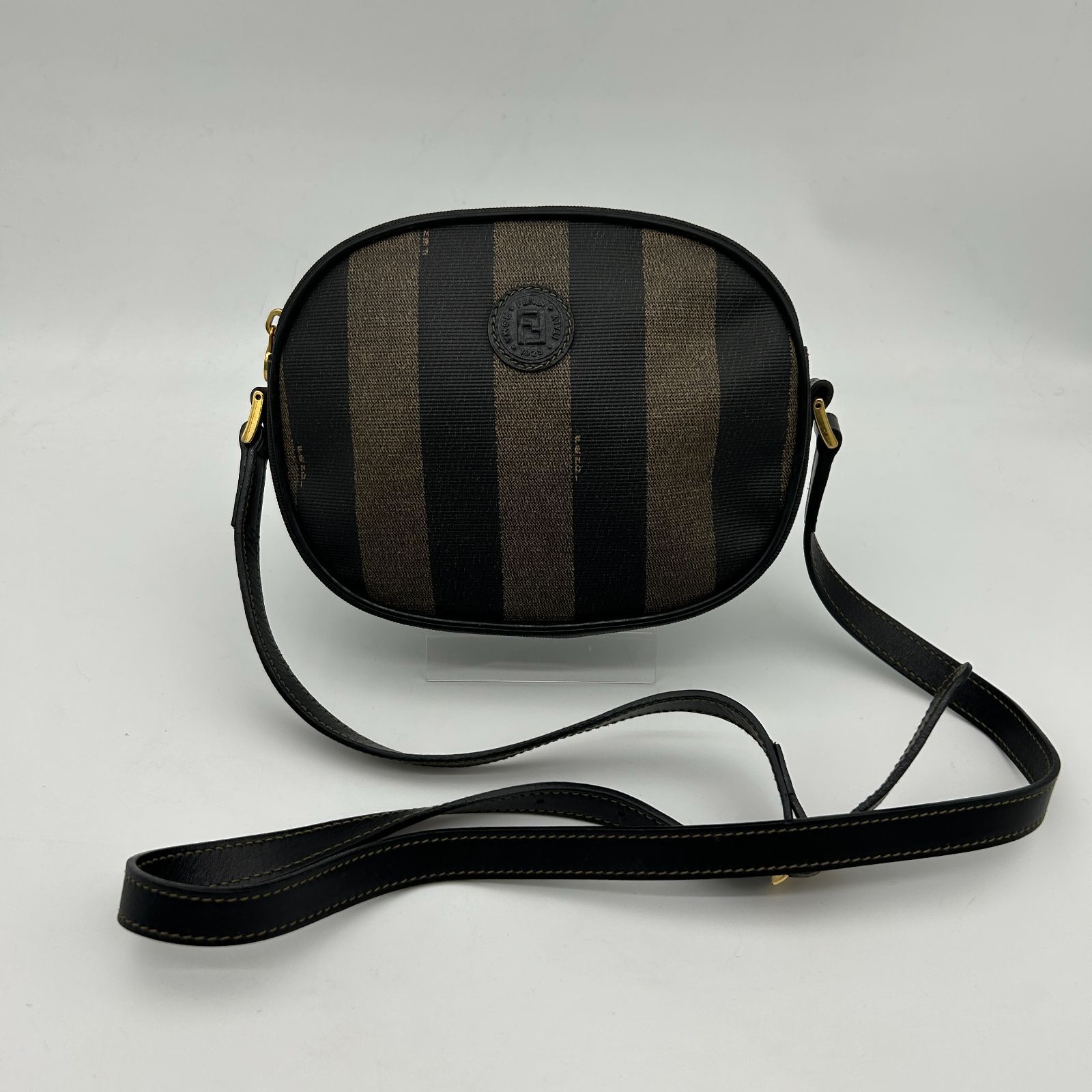 FENDI （フェンディ） ペカン柄 ショルダーバッグ 【中古】 - メルカリ