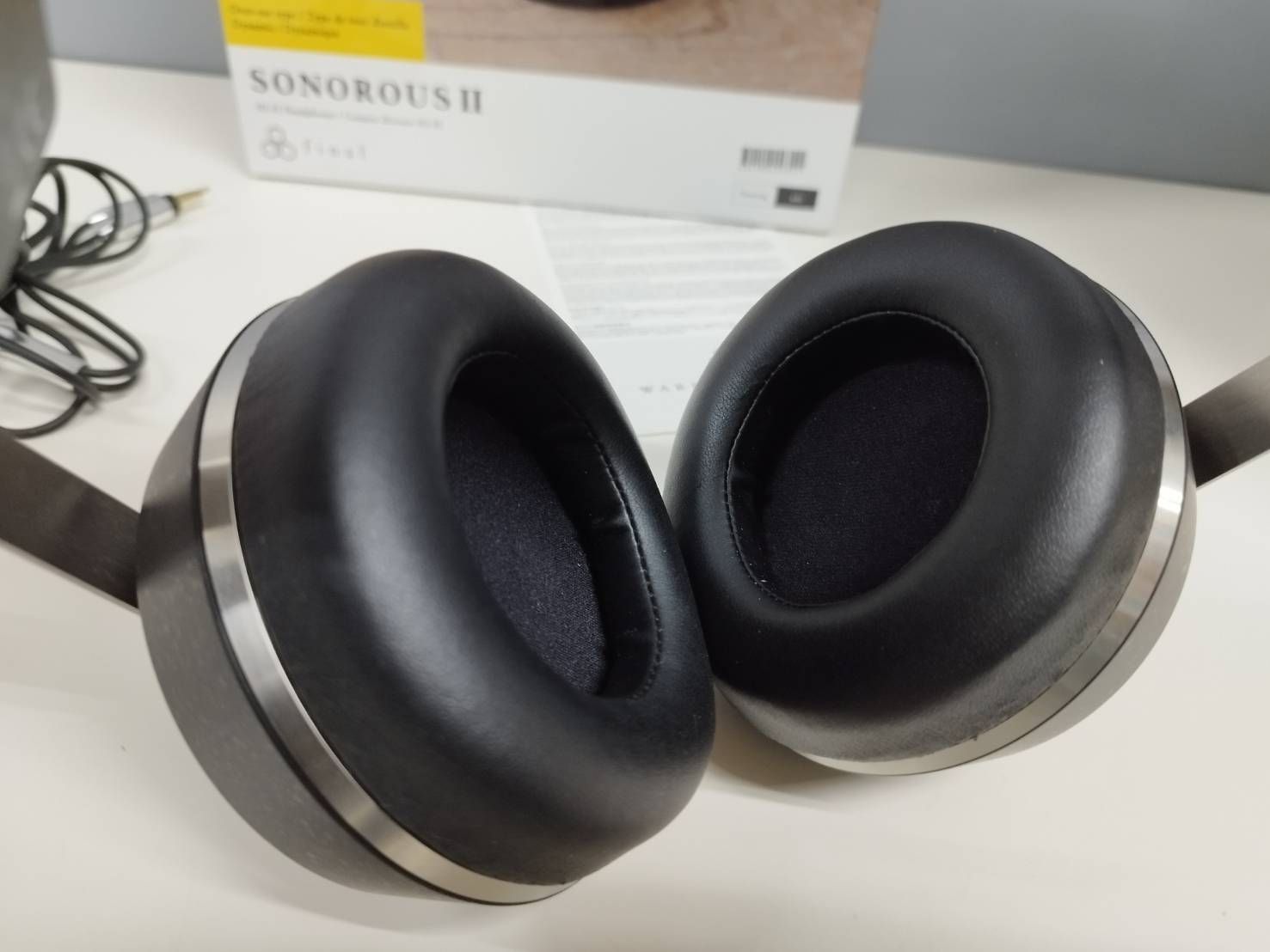美品】final SONOROUSⅡ/FI-SO2BD3/ダイナミック型ヘッドホン/有線
