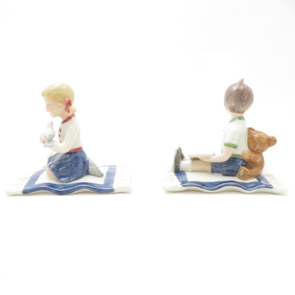  ROYAL COPENHAGEN ロイヤルコペンハーゲン 2001年ミレニアムコレクション エマ|フレデリック フィギュリン 2点 セット 置物 陶器人形 SU13834H2 ミニキャビネット 置物 インテリア小物