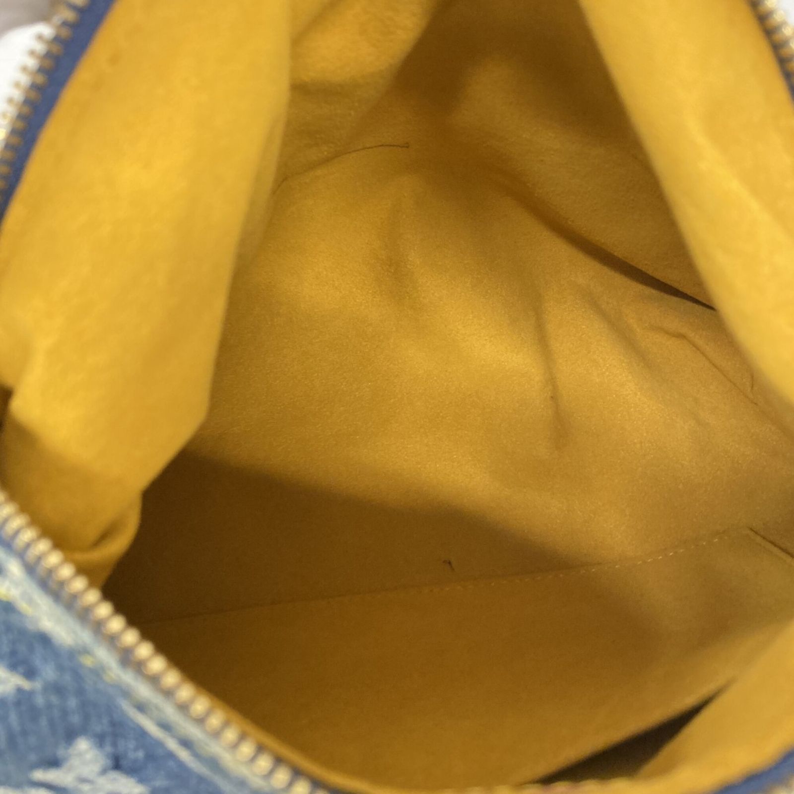 Buy from Japan Easily