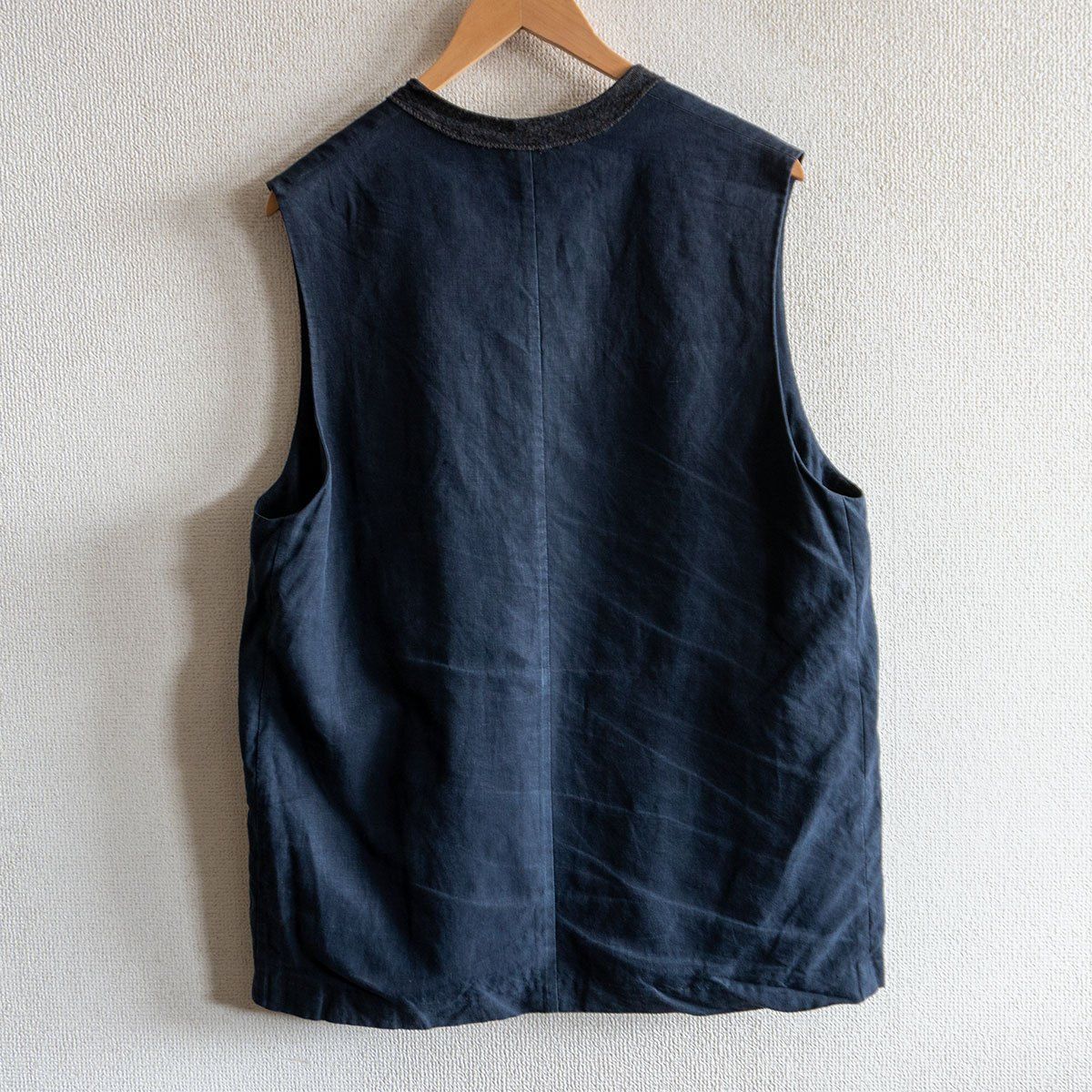 マーティーアンドサンズ　23SS 極上リネンベスト MTAG3103-0901 A.I.R.AGE別注】MAATEE＆SONS【極上 リネンベスト】F ネイビー