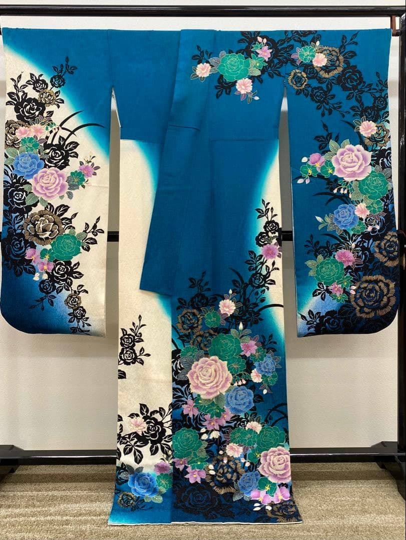 振袖 ラメ刺繍 金彩 銀通し 薔薇 身丈169cm 撥水加工済 MO3585 - メルカリ