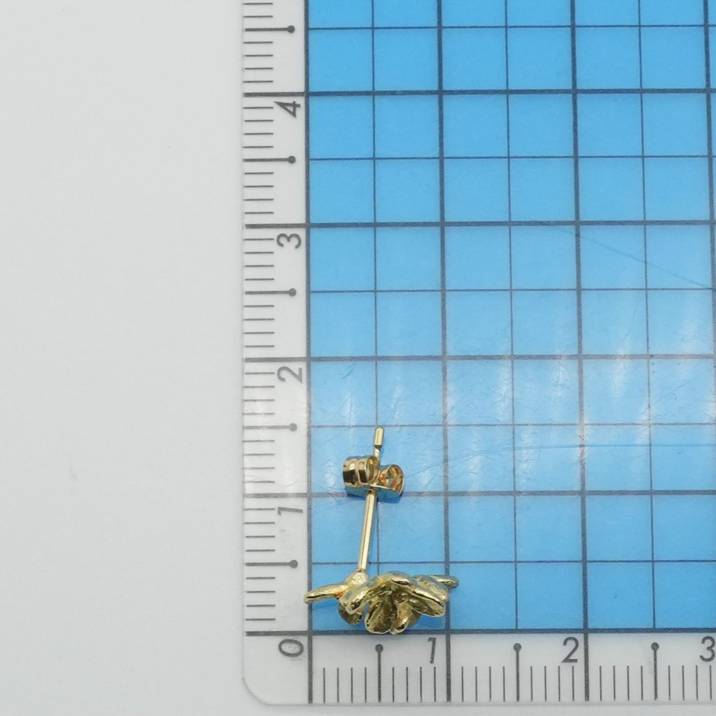 プフッツェpfutze花粉 pollen シングル ピアス18k 中古美品 プフッツェ K18 フラワー ピアス シングル 金木犀/25-3820 - メルカリ