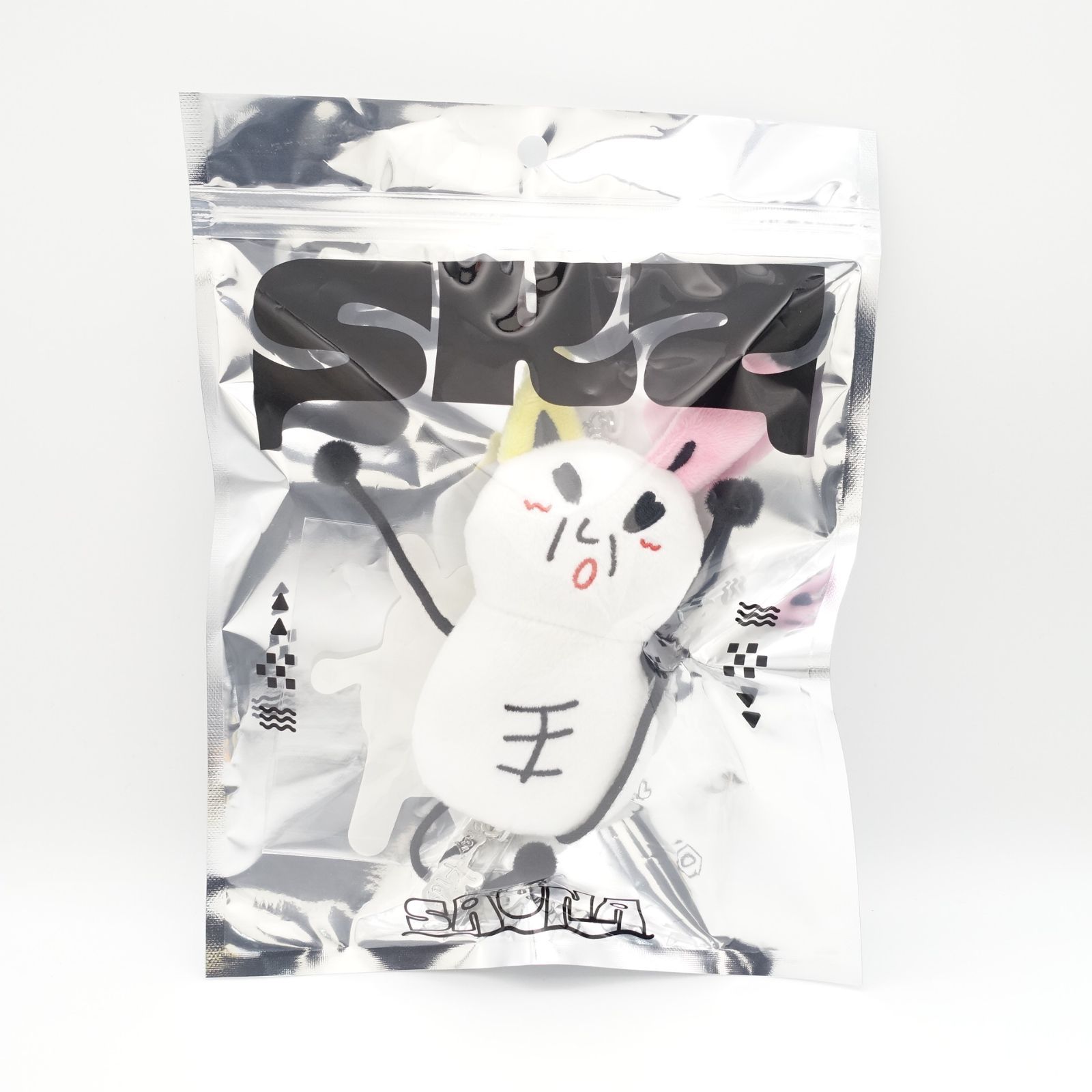 lee know ジュルミ リノ reemeganeに返信 LeeKnow ジュルミ散りばめ