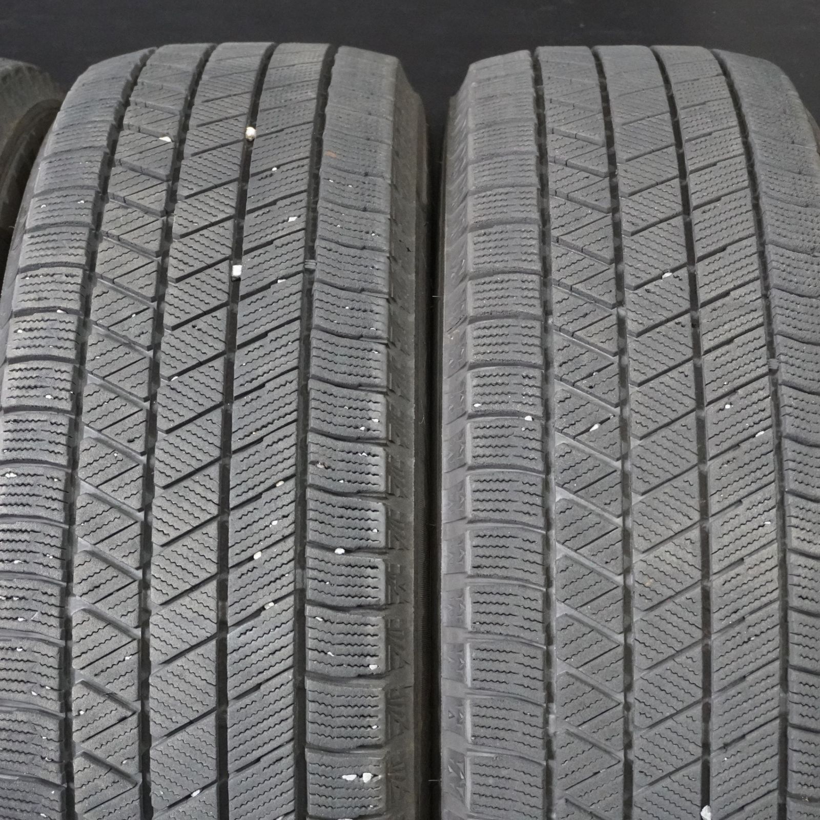 22年製 溝あり ブリヂストン BLIZZAK VRX3 195/65R15 4本 スタッドレス 