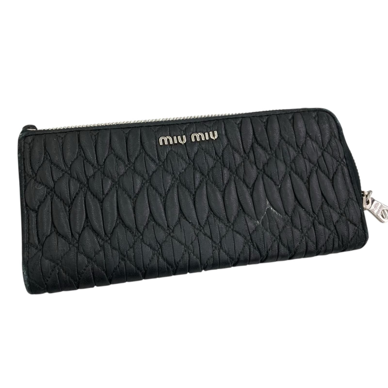 miu miu ブラック長財布 180053 現状品 Miu Miu ミュウ ミュウ ブラック 長財布 レディース