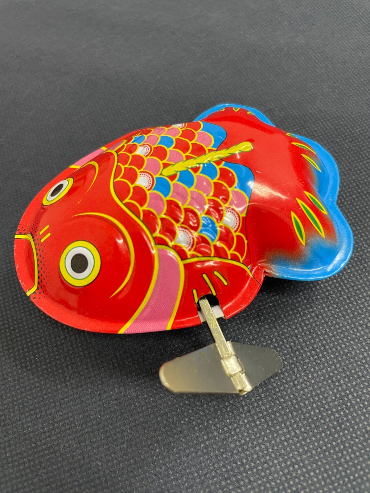 441301078718】日本製/箱付 ブリキのおもちゃ 金魚 ゼンマイ ターン