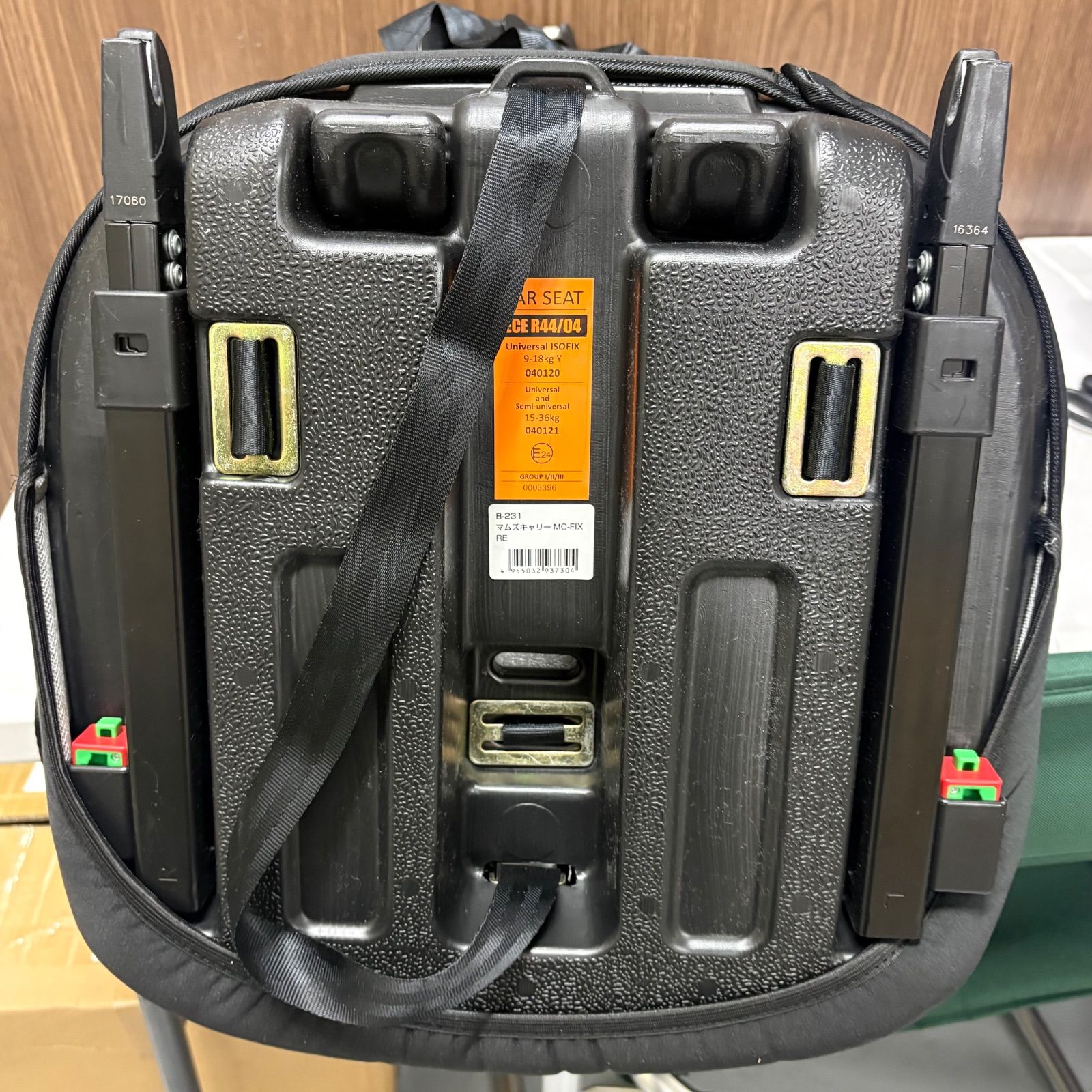 マムズキャリー MC FIX ISOFIX チャイルドシート 1〜11歳 - メルカリ