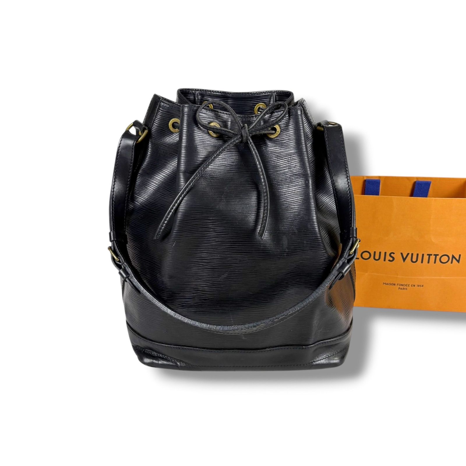 ルイヴィトン LOUIS VUITTON ショルダーバッグ ノエ 巾着型 ルイヴィトン LOUIS VUITTON ショルダーバッグ ノエ 巾着型
