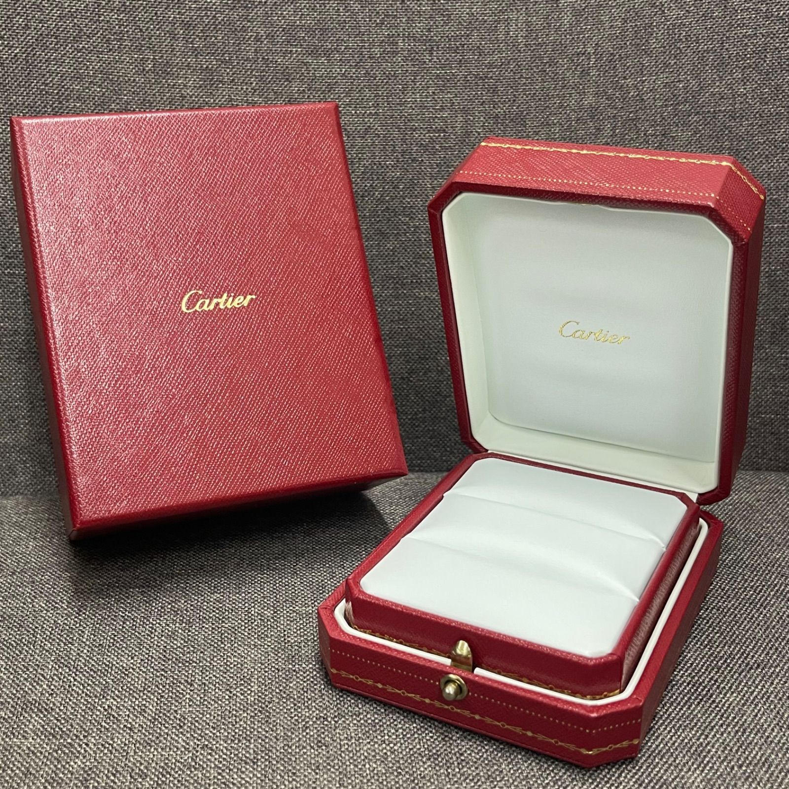 NPA】空箱 Cartier カルティエ ペアリング用 リングケース