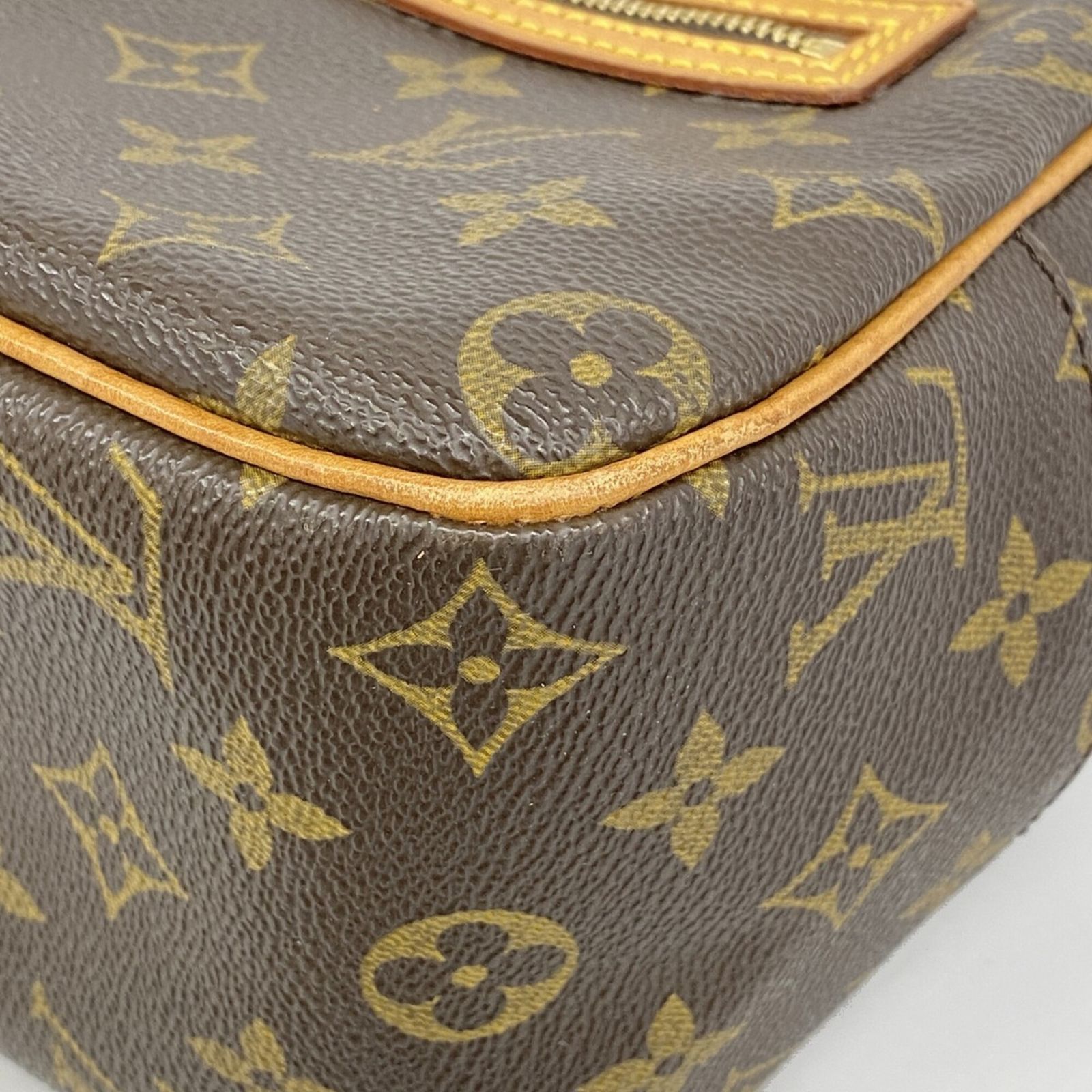 Buy from Japan Easily