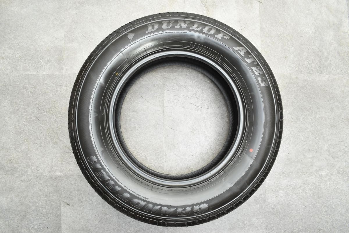 2025年製 新車外し】ダンロップ グラントレック AT23 265/65R18 タイヤ
