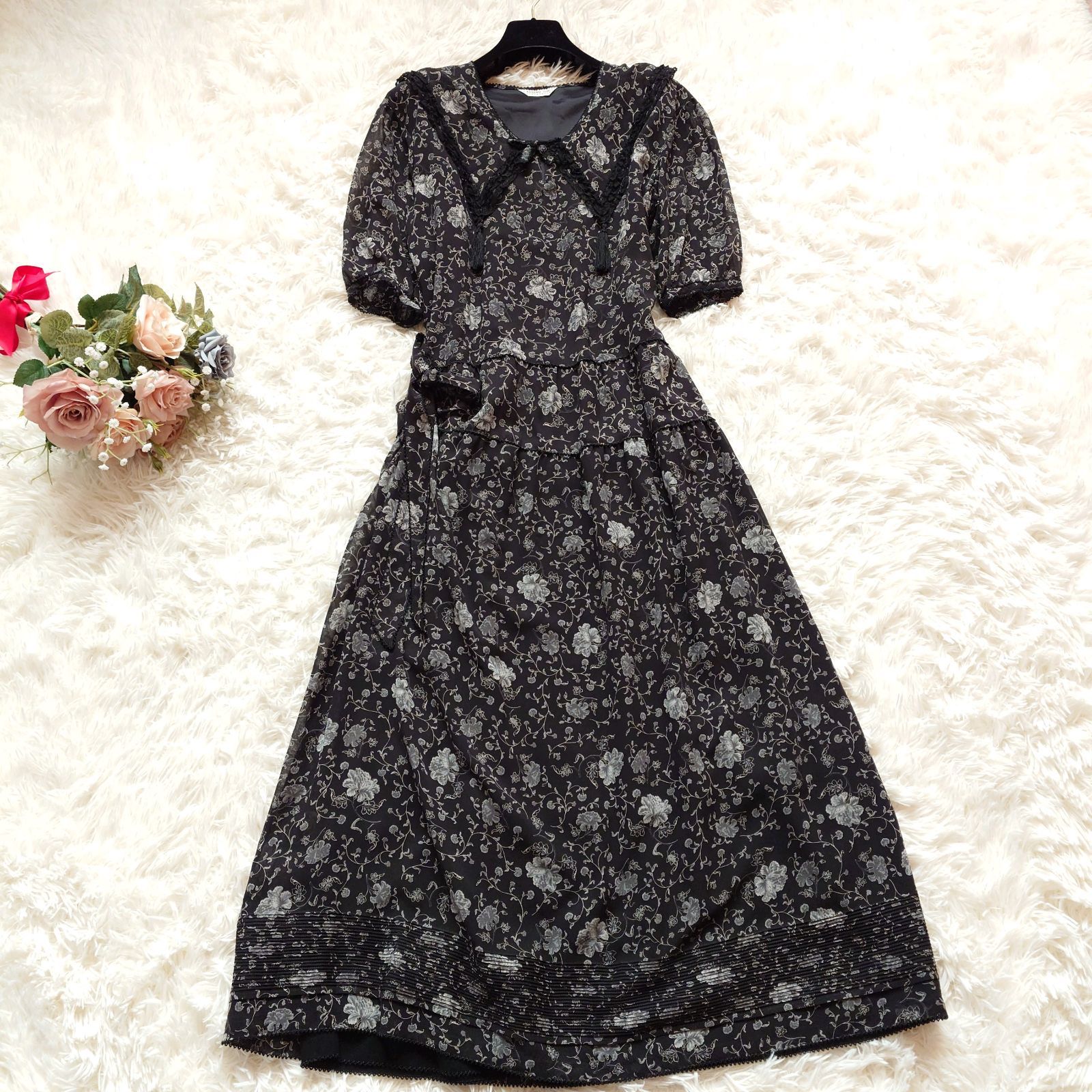 美品 カネコイサオ KANEKO ISAO たくし上げ 花柄 ピコレース 美品 カネコイサオ KANEKO ISAO たくし上げ 花柄 ピコレース