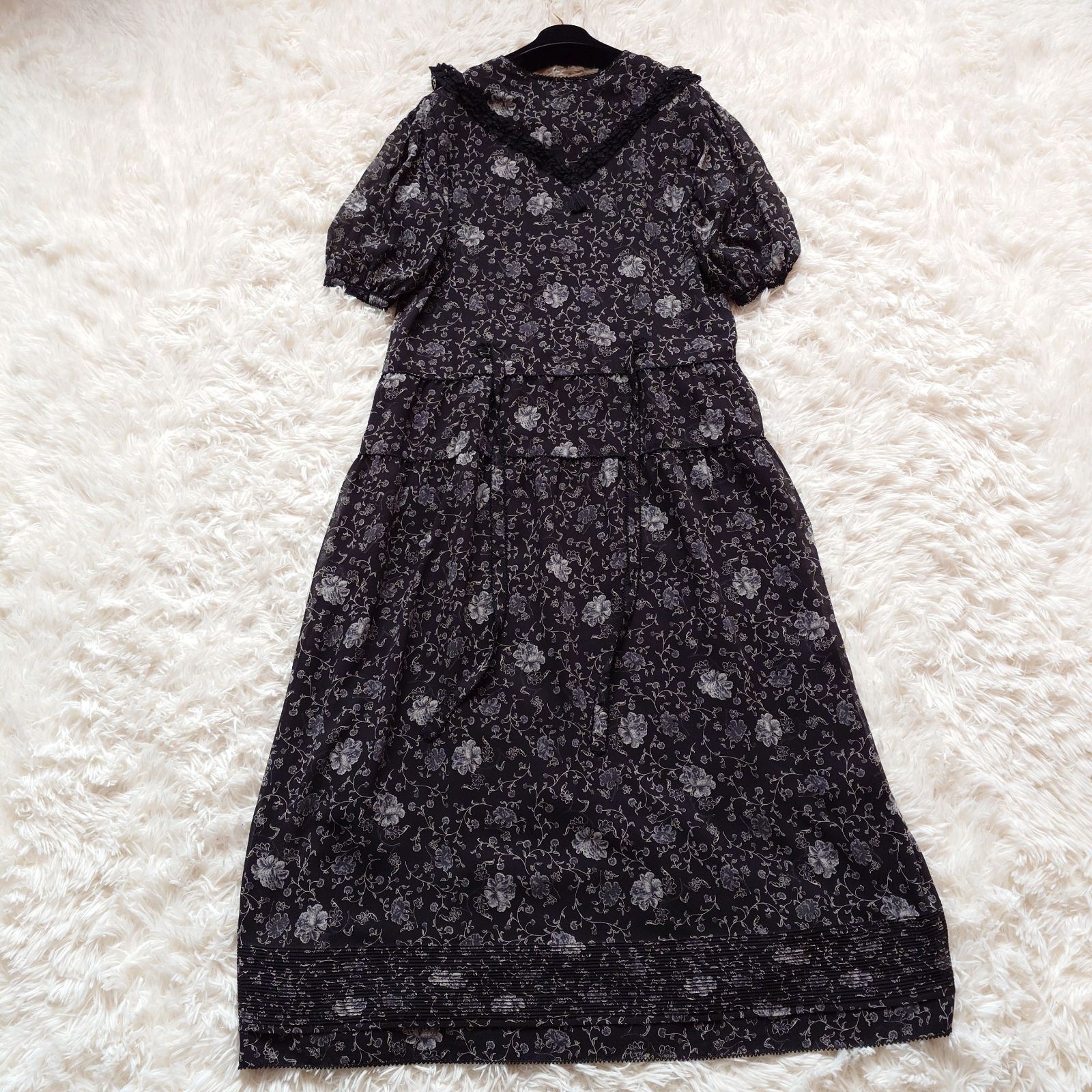 美品 カネコイサオ KANEKO ISAO たくし上げ 花柄 ピコレース 美品 カネコイサオ KANEKO ISAO たくし上げ 花柄 ピコレース