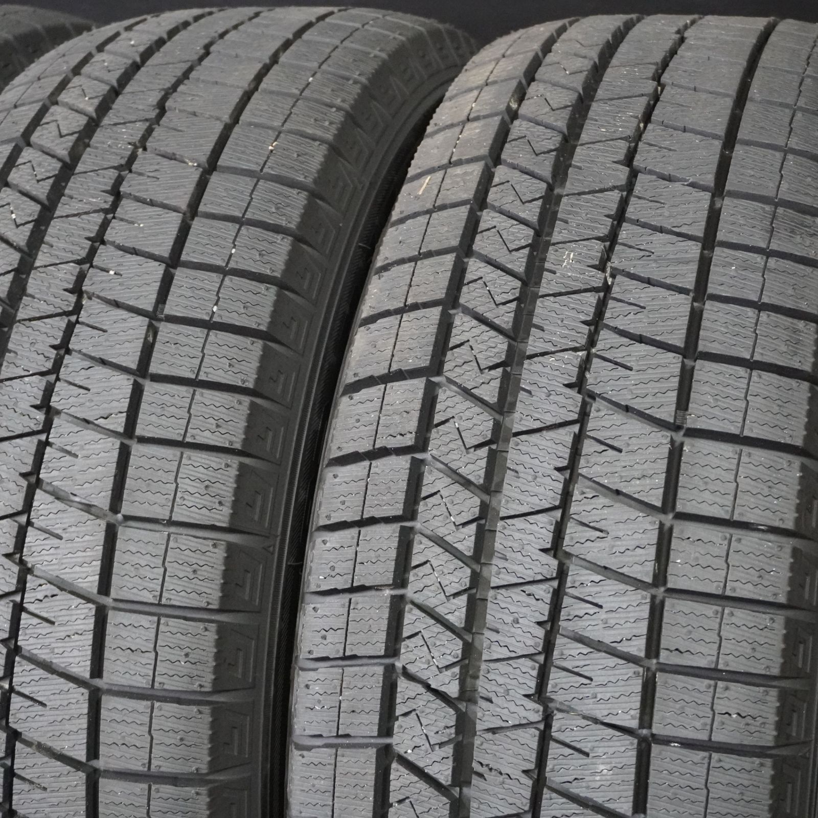 25年製 超バリ山 ダンロップ WINTER MAXX WM03 215/60R16 4本