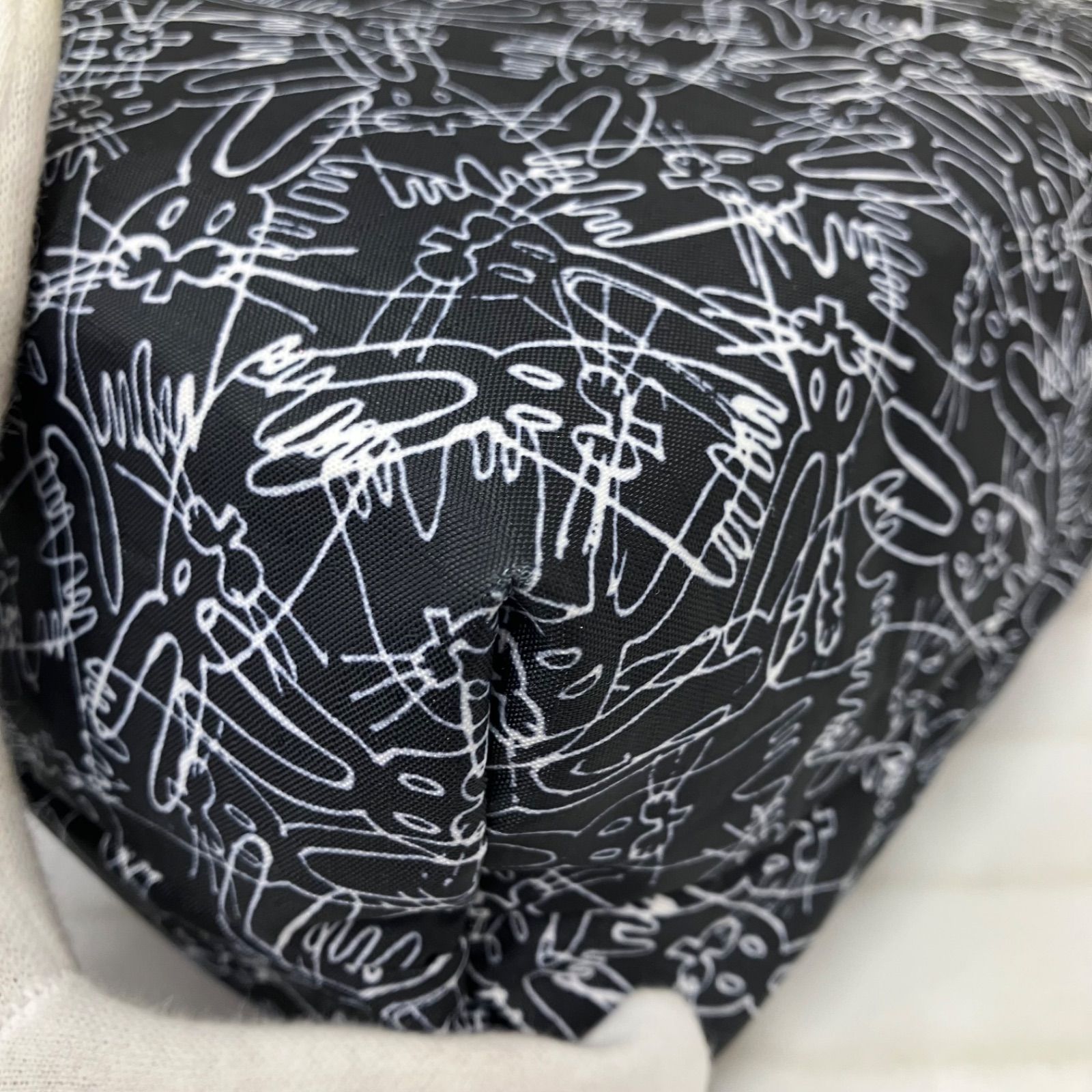 1375 LeSportsac レスポートサック ショルダーバッグ 斜めがけ 紐調節 