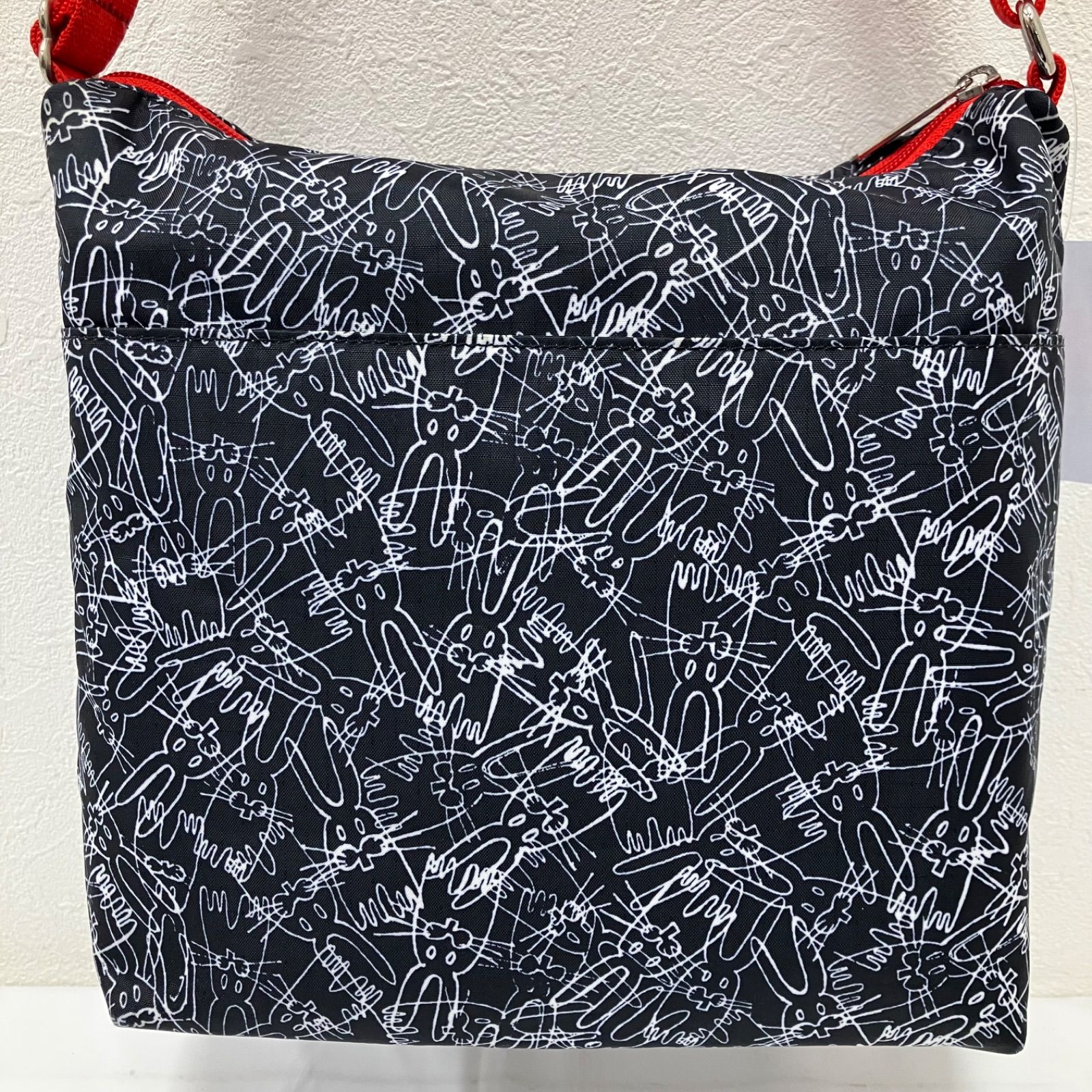 1375 LeSportsac レスポートサック ショルダーバッグ 斜めがけ 紐調節