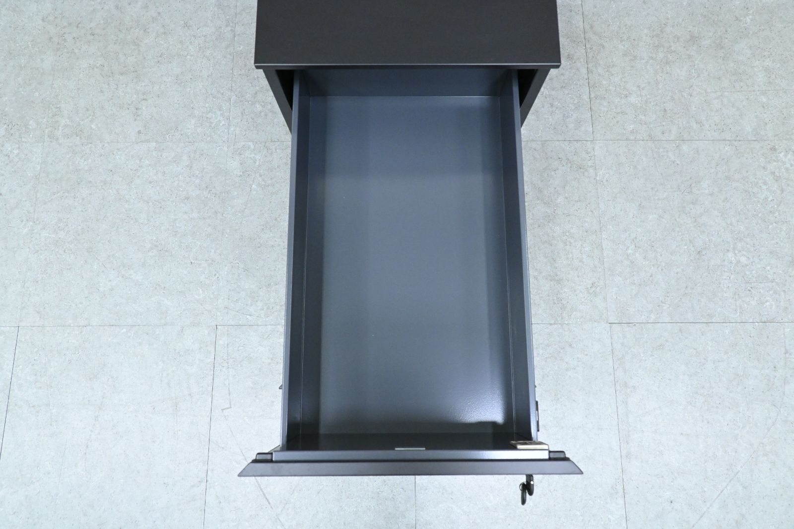 ☆展示美品☆Cassina ixc. カッシーナ・イクスシー デスクワゴン AF