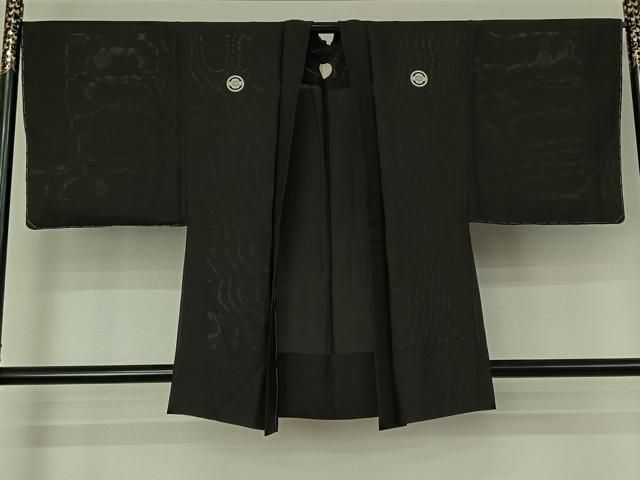 平和屋着物▽男性　羽織　黒紋付　スリーシーズン　春夏秋　暗黒色　正絹　逸品　AABG7800jh